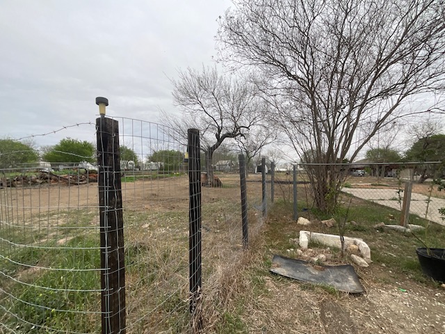 main property photo 9