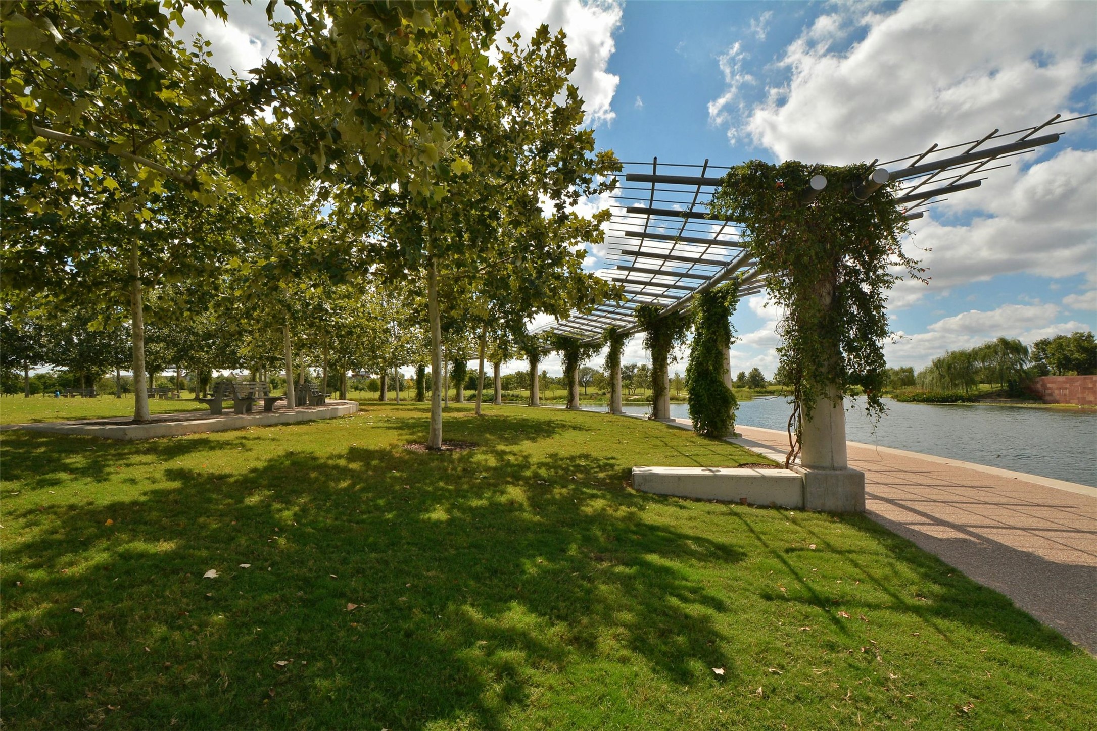 main property photo 12