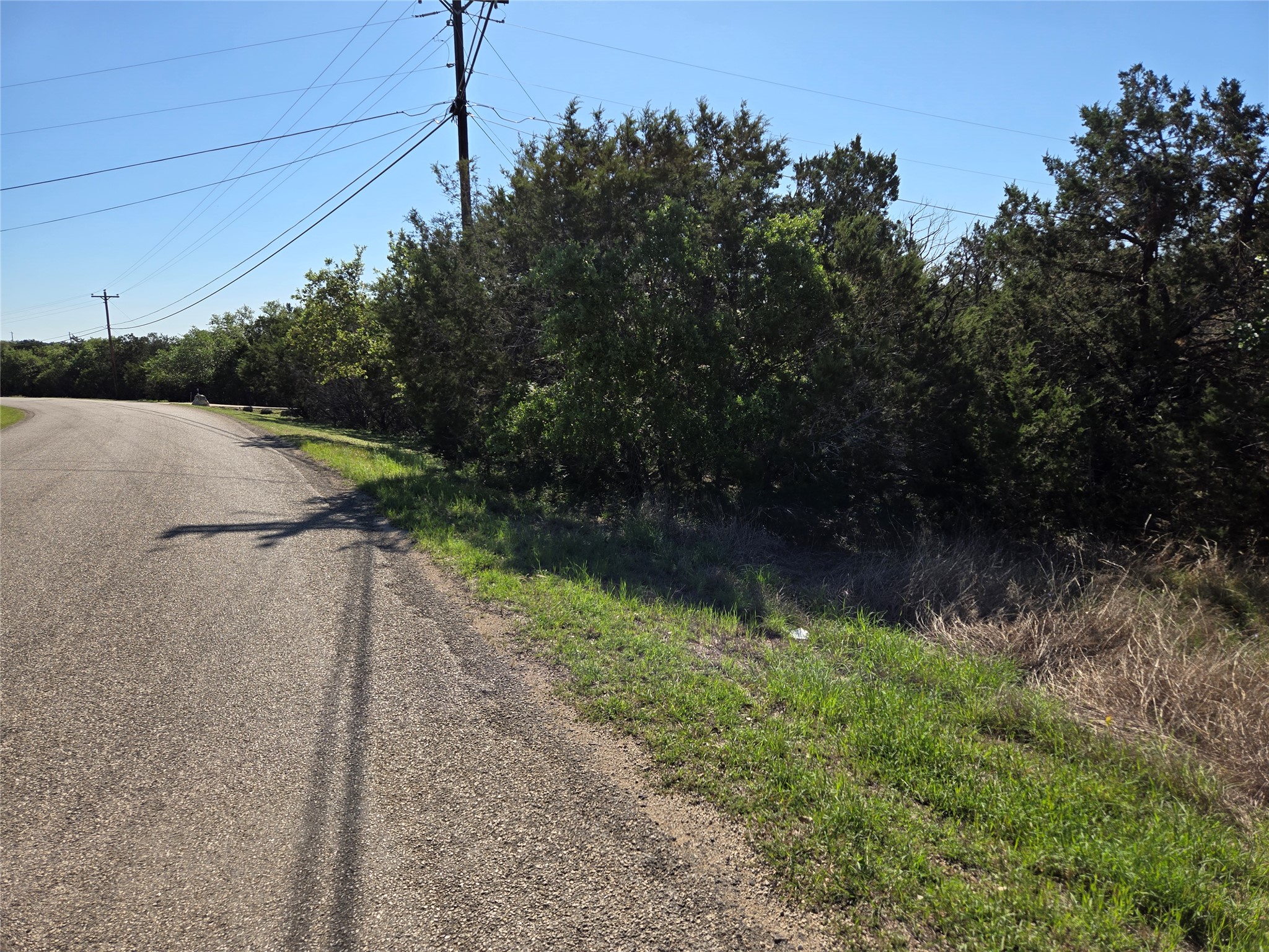 main property photo 11