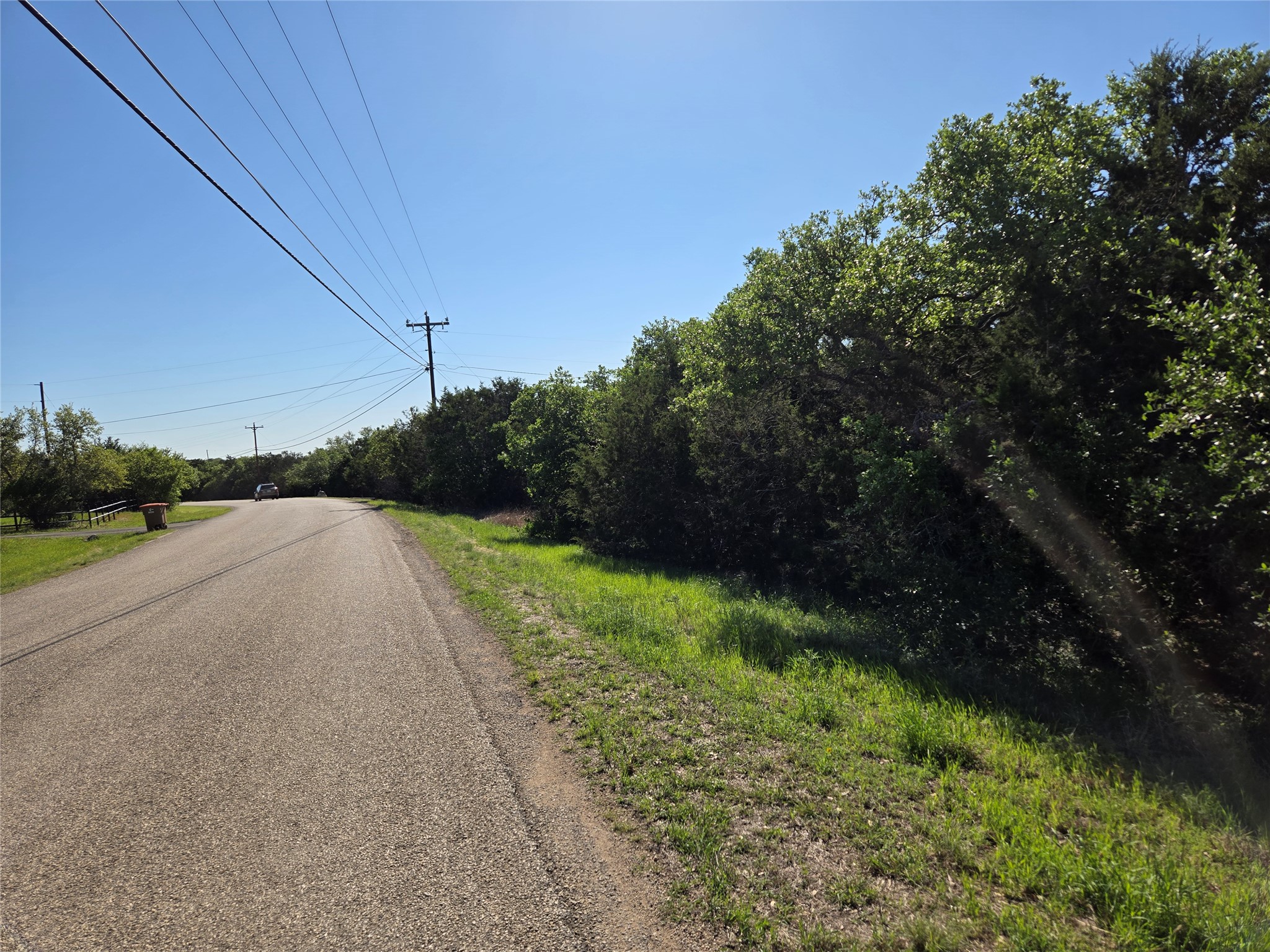 main property photo 6