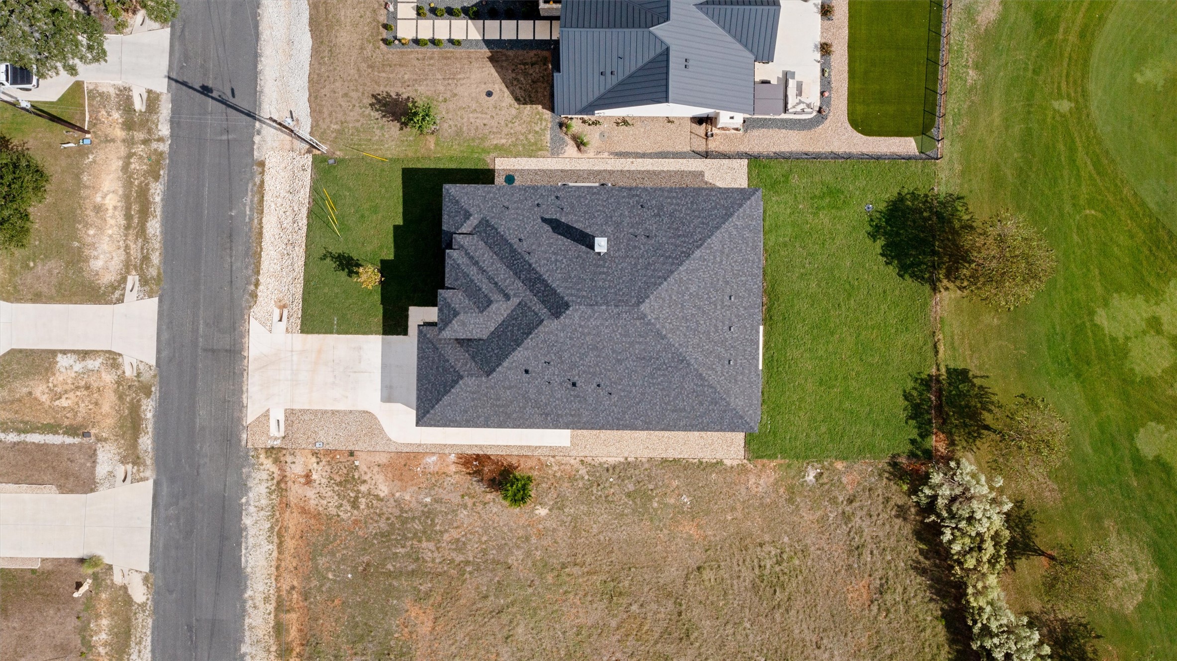 main property photo 39