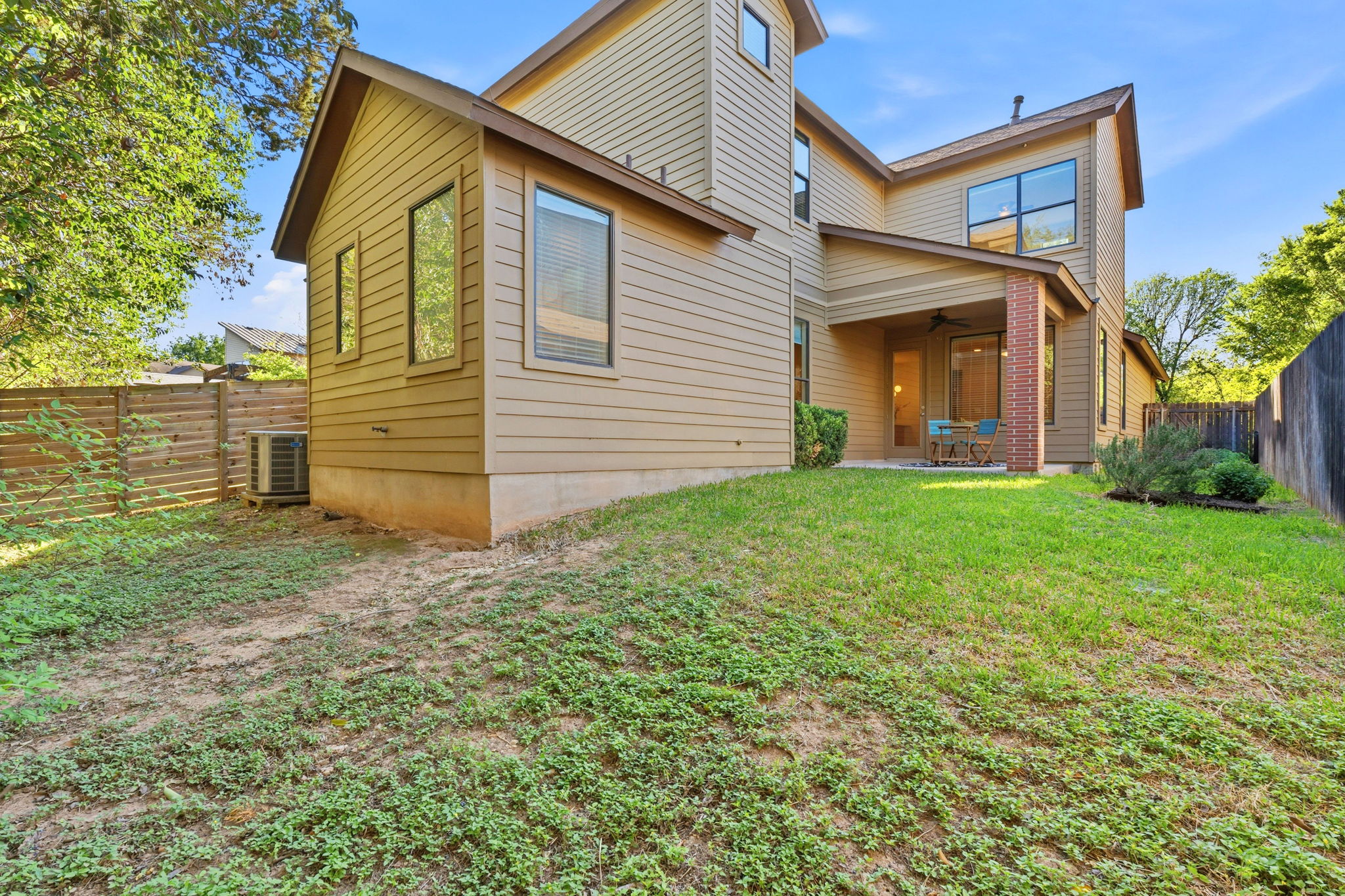 main property photo 26