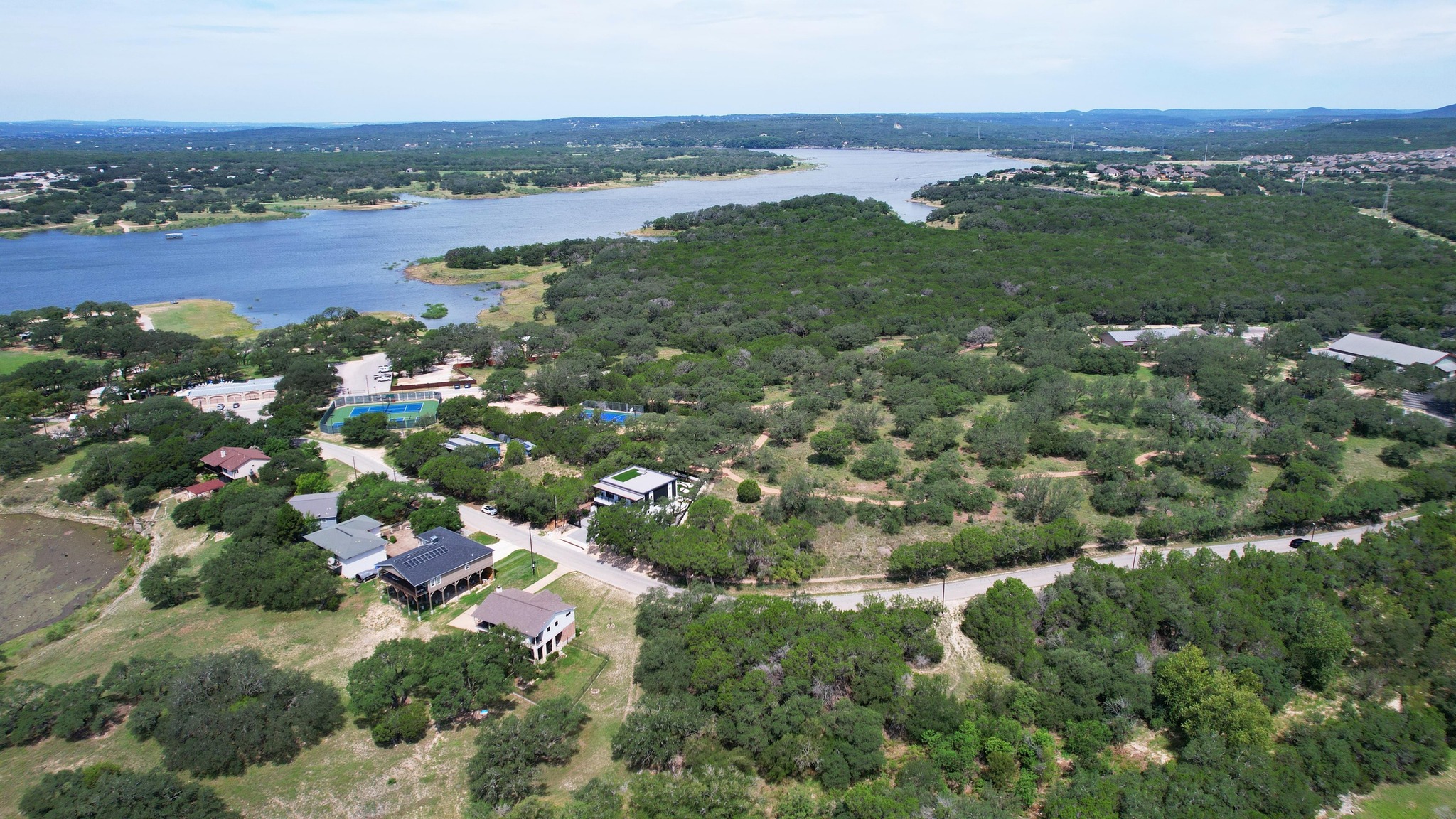 main property photo 15