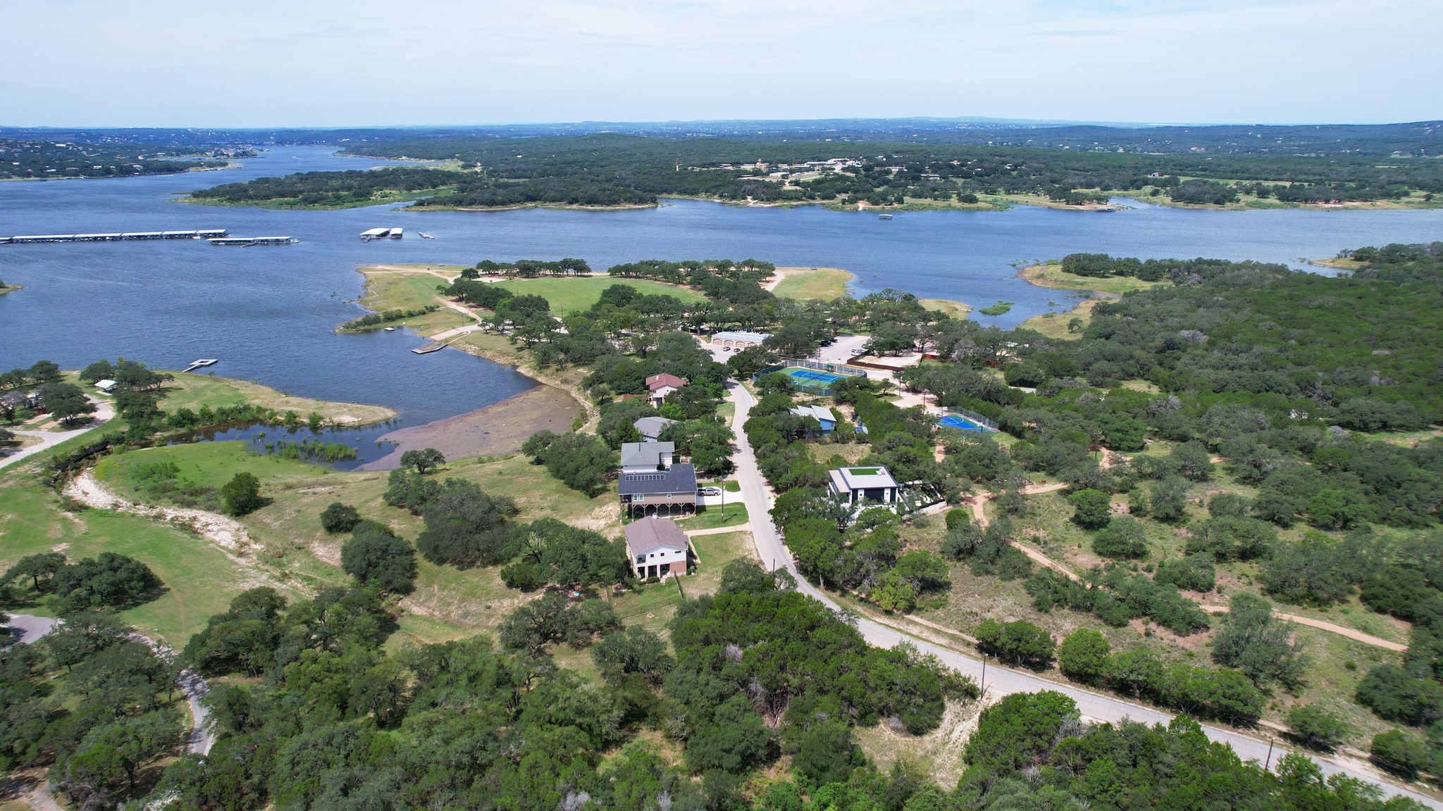 main property photo 16