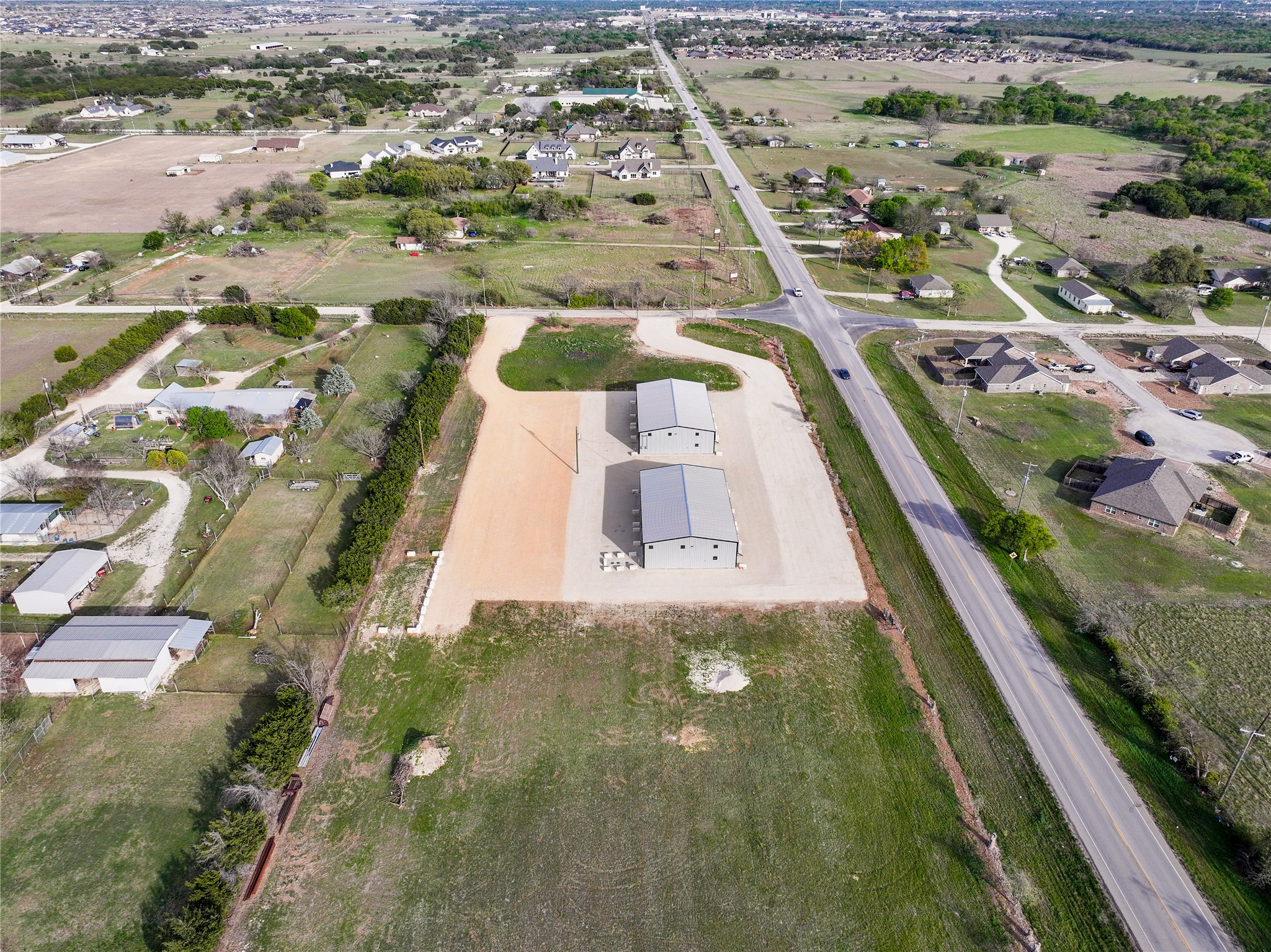 main property photo 22