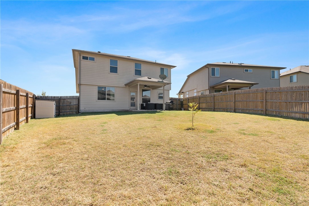 main property photo 14