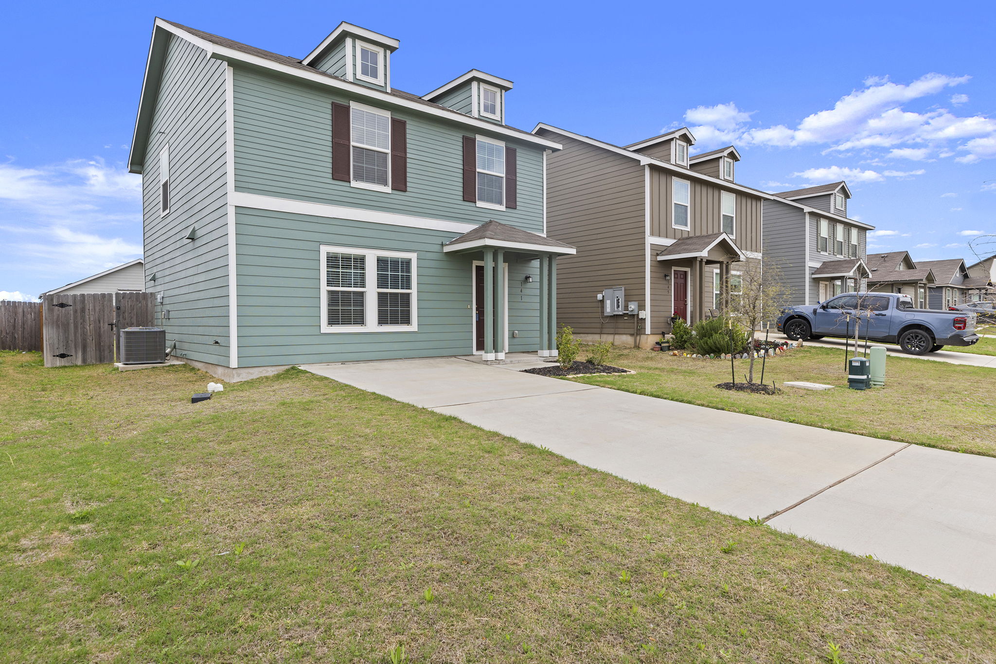 main property photo 2