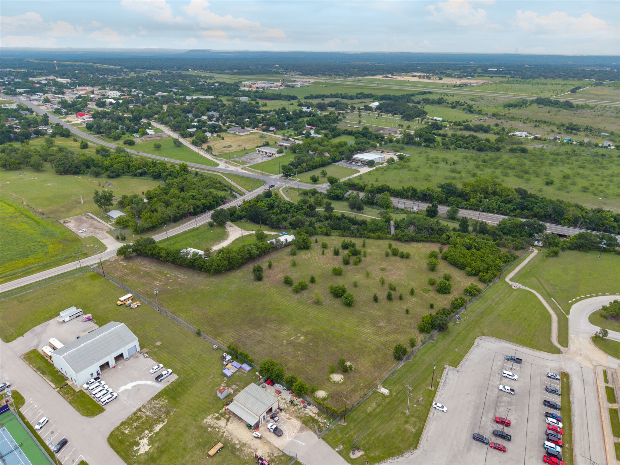 main property photo 13