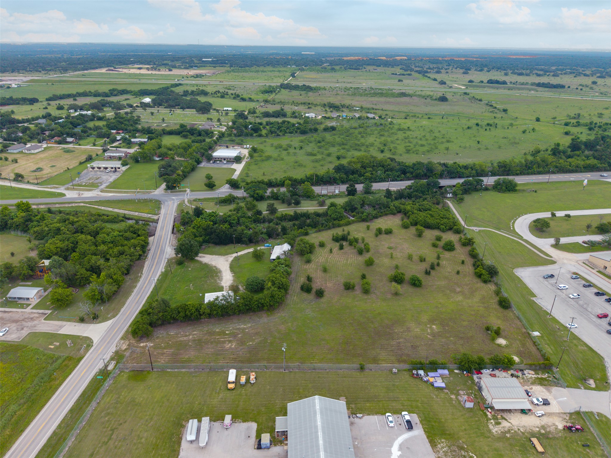 main property photo 15