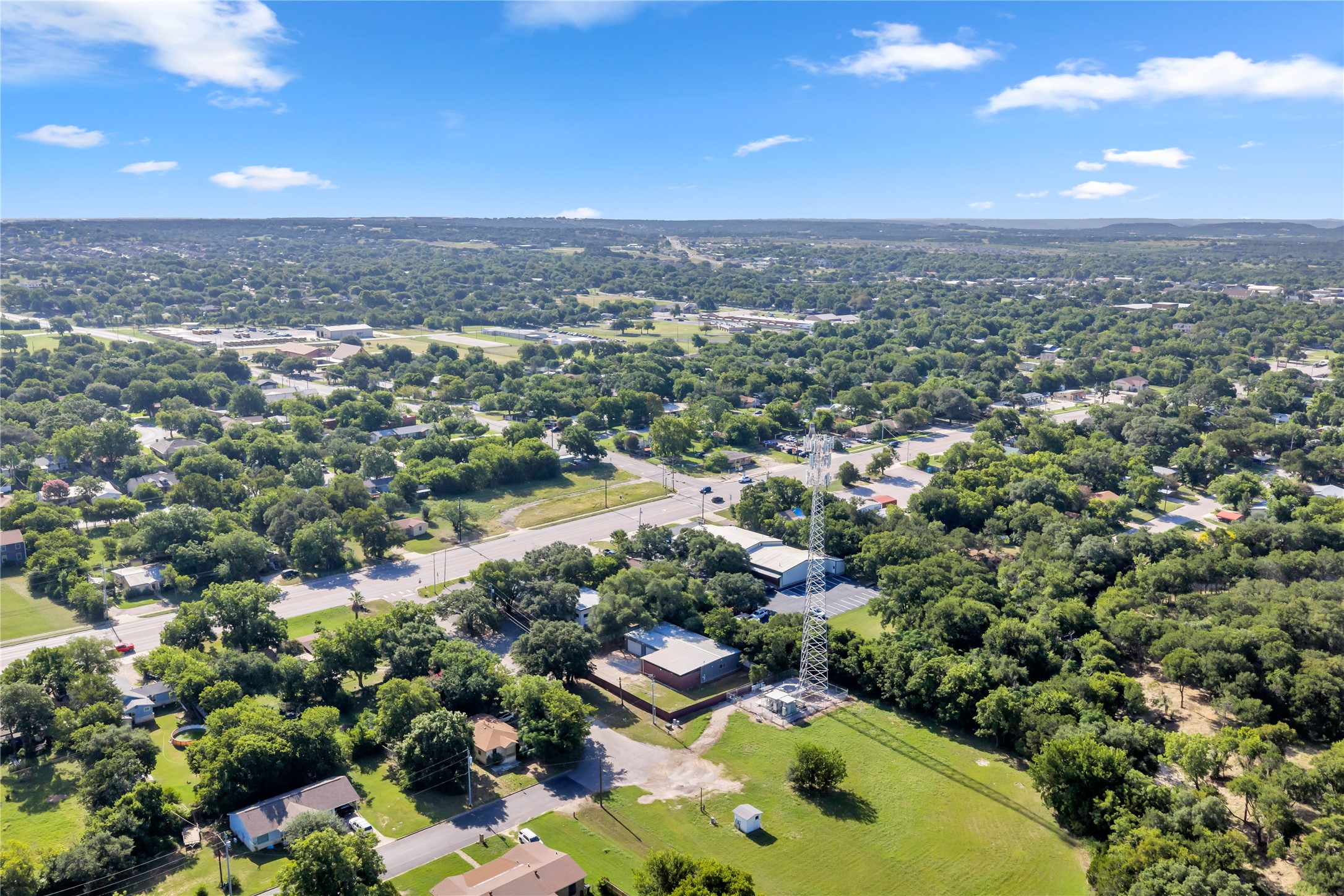 main property photo 37