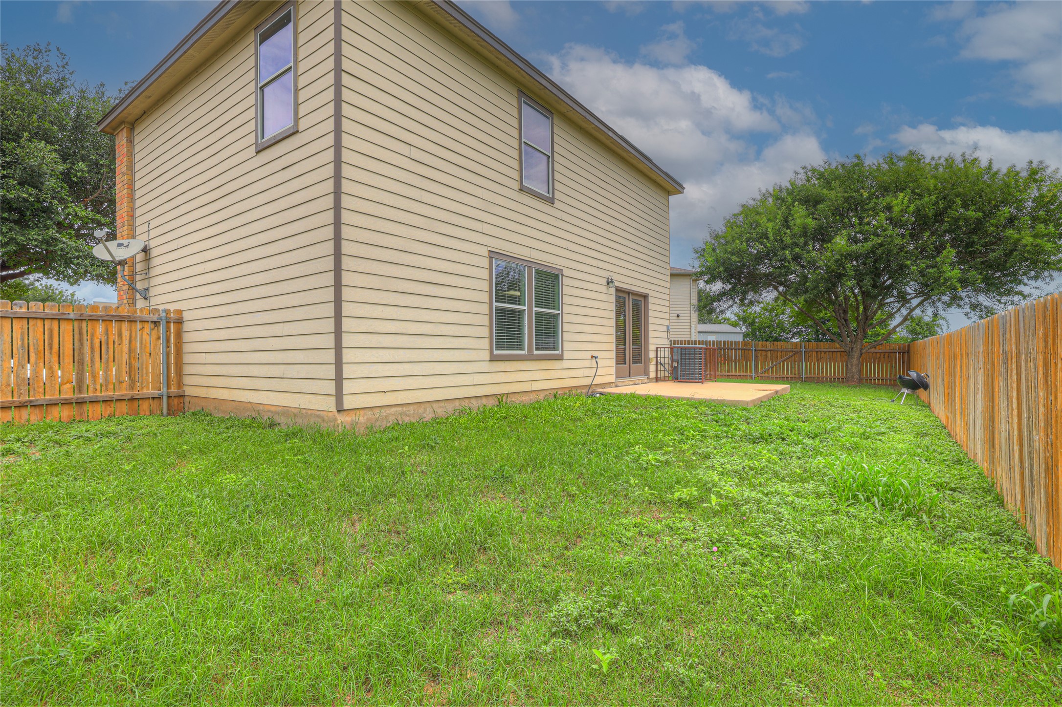 main property photo 27