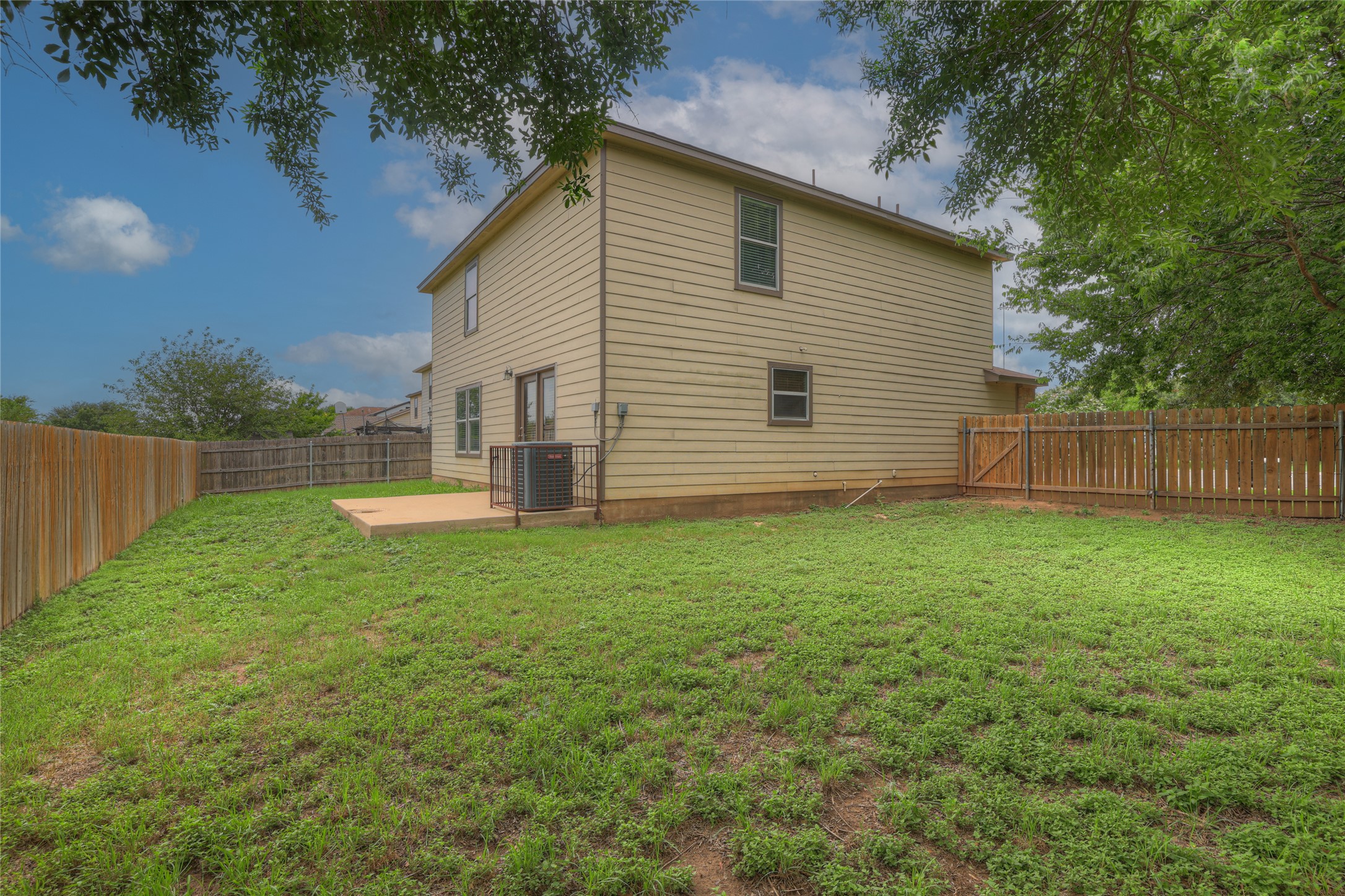 main property photo 29