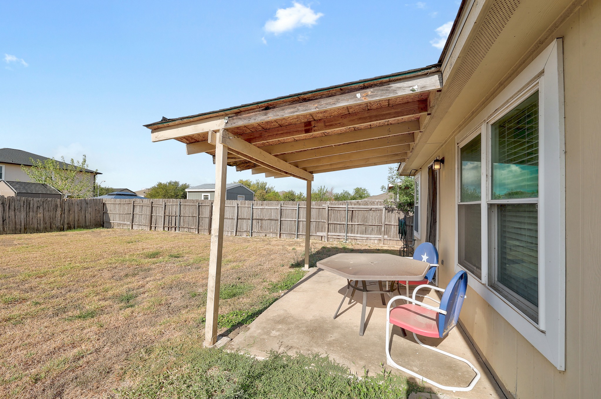 main property photo 22