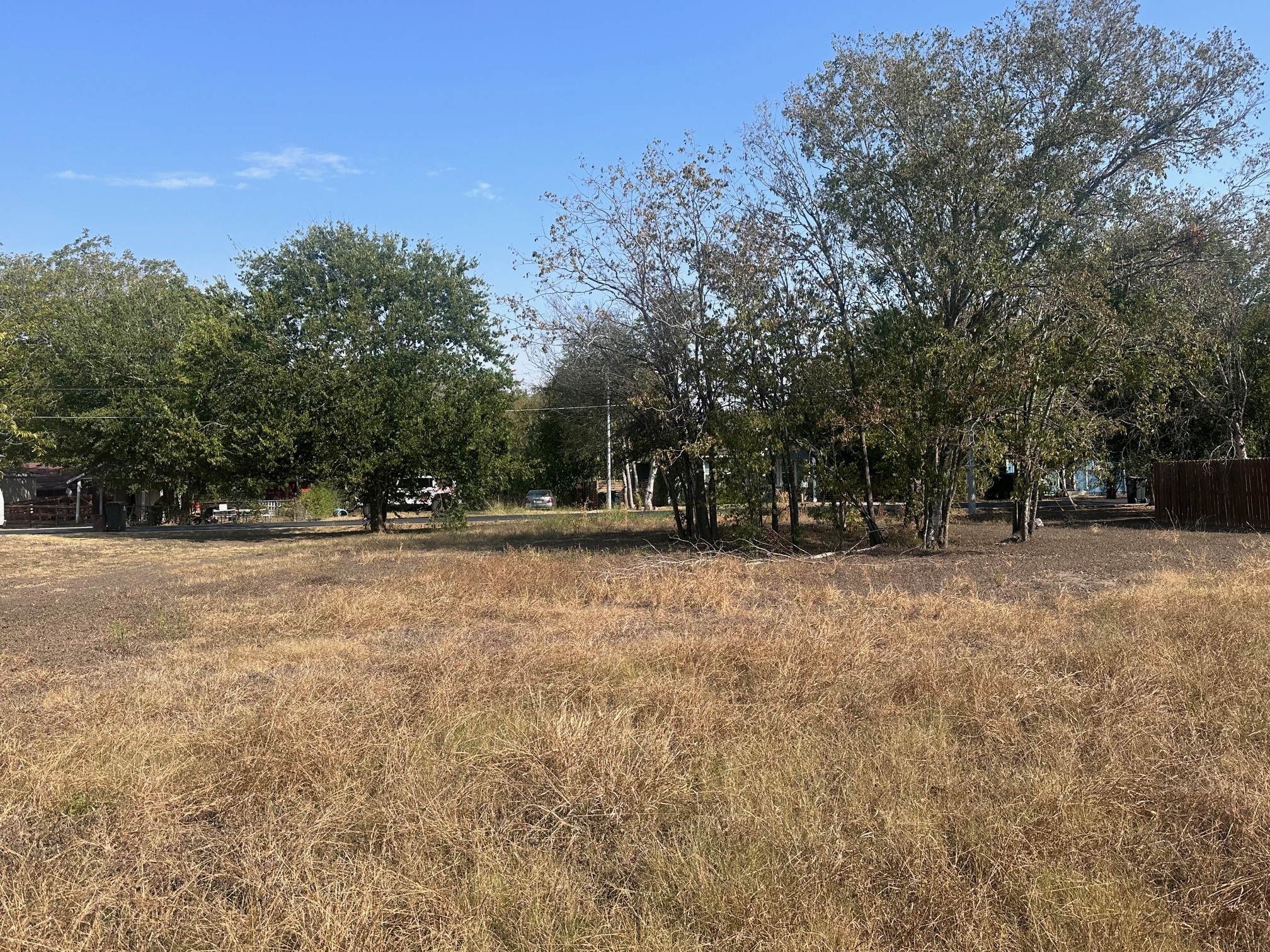 main property photo 6
