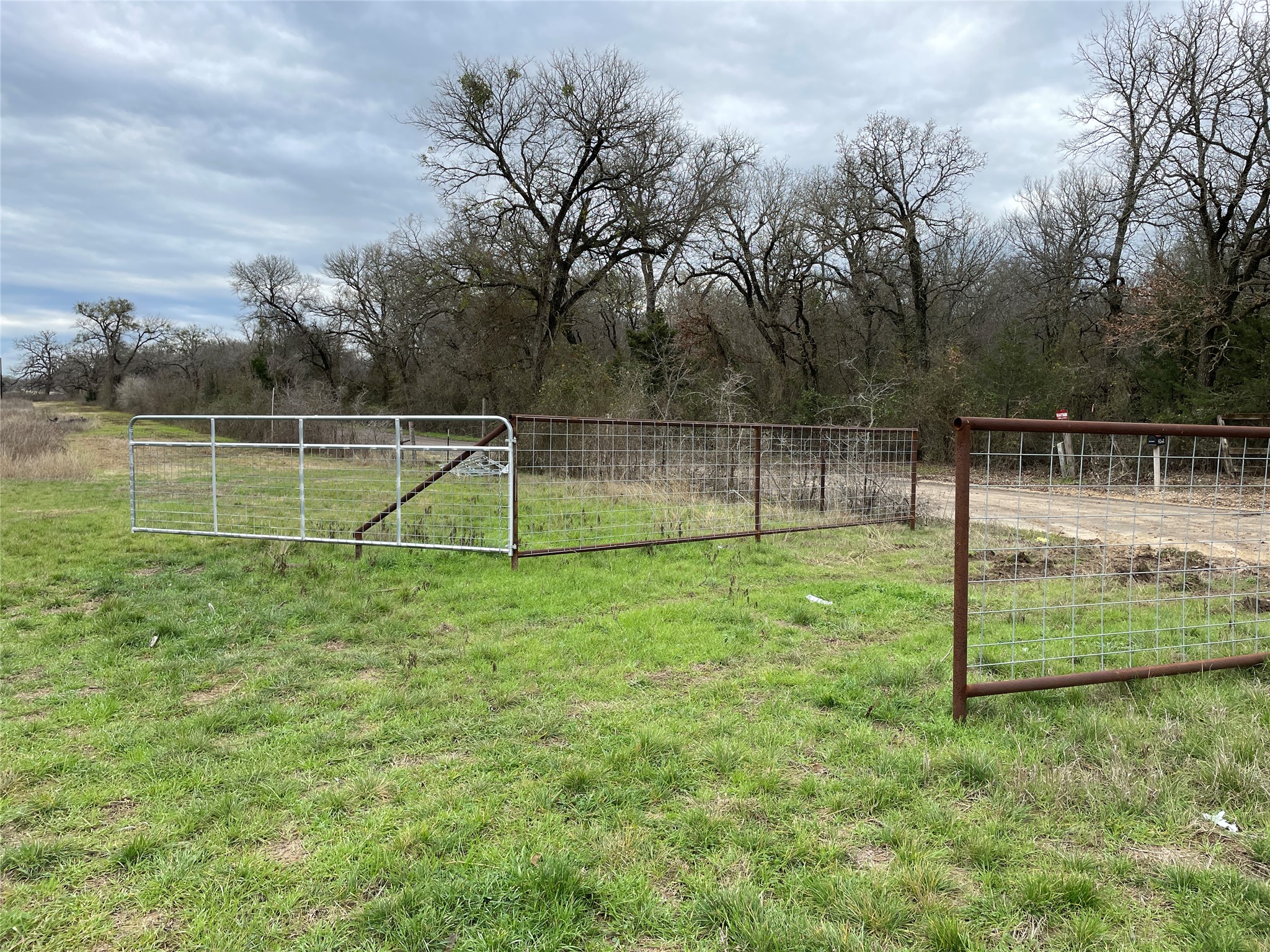 main property photo 15