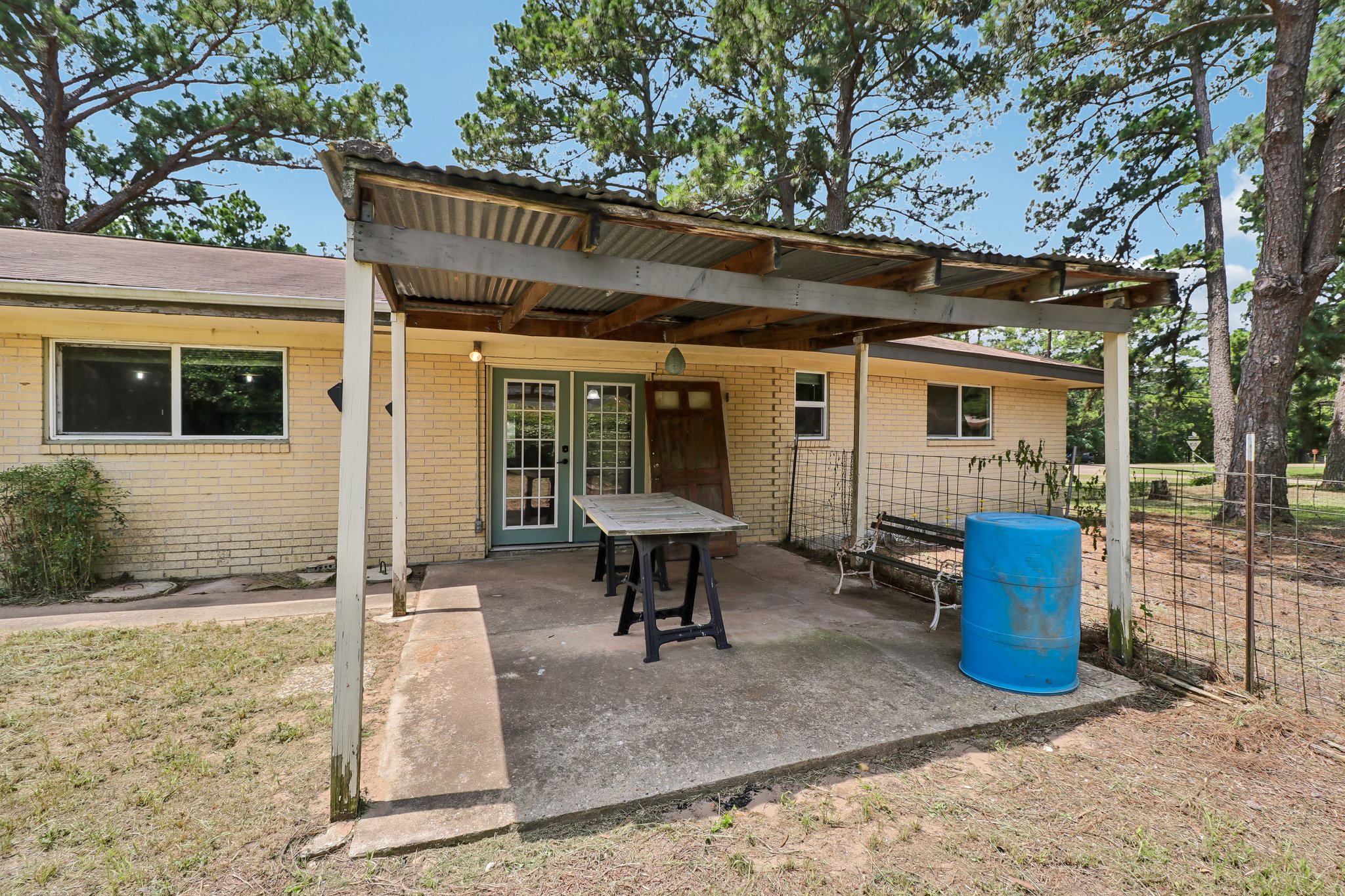 main property photo 26