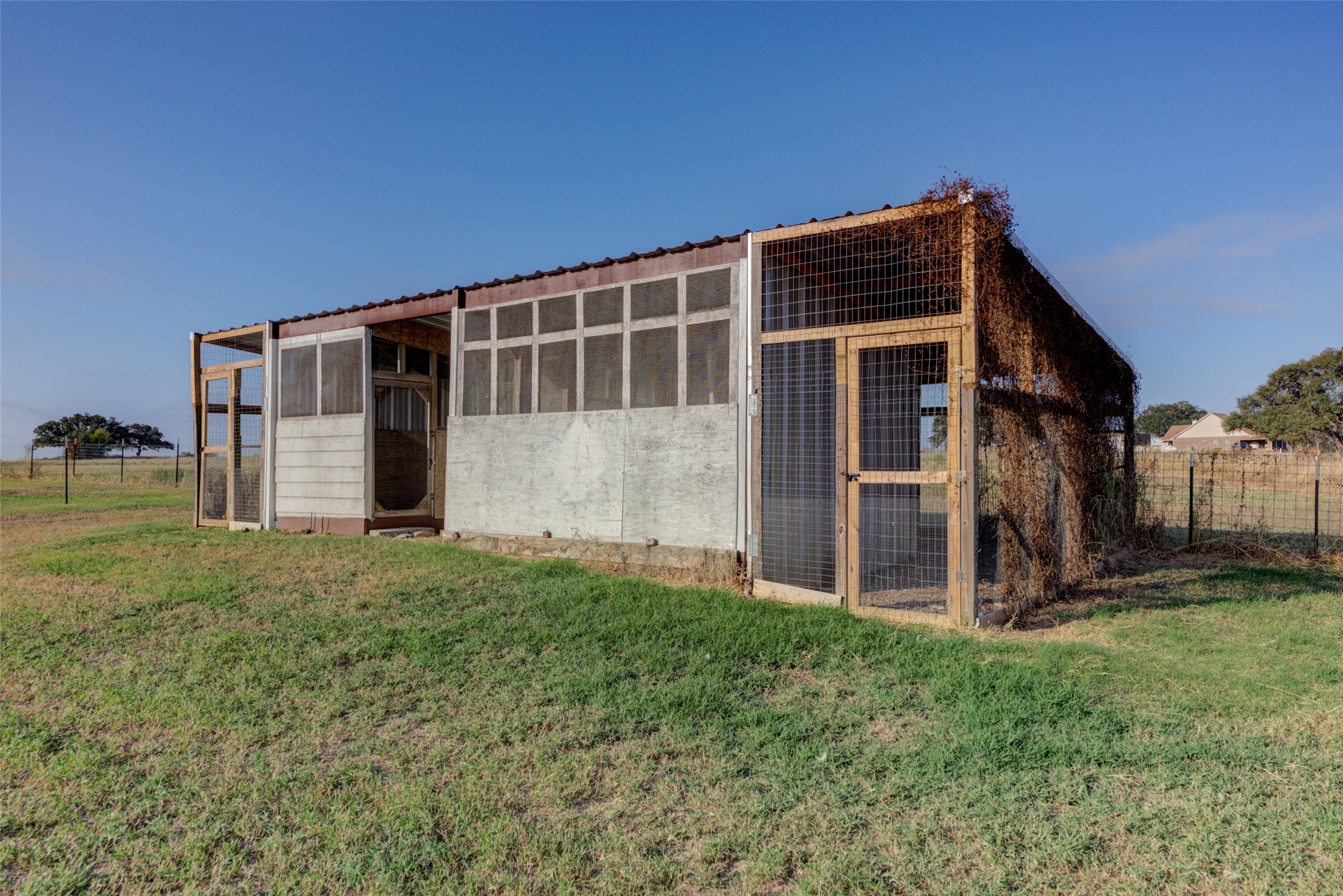 main property photo 35