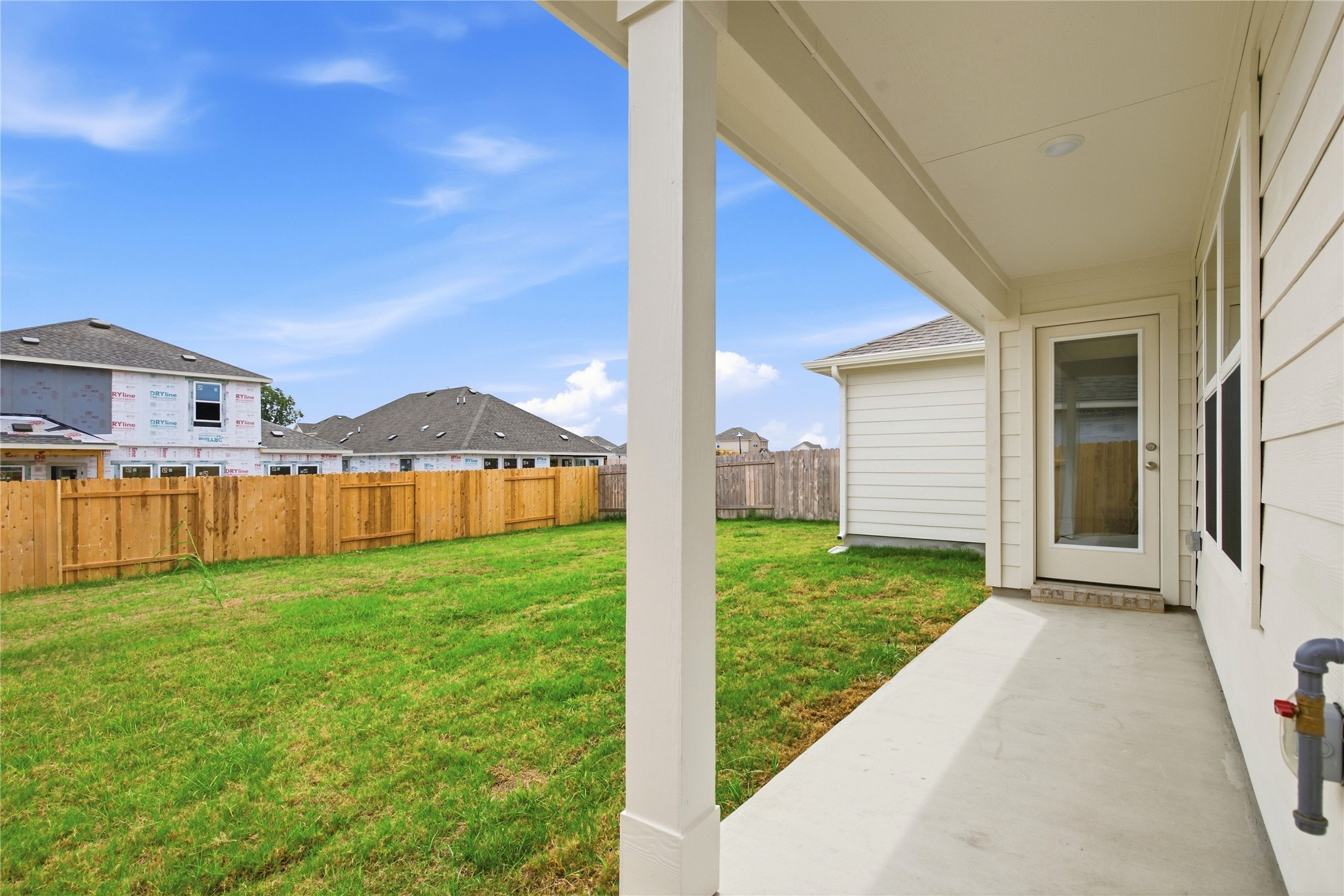 main property photo 22