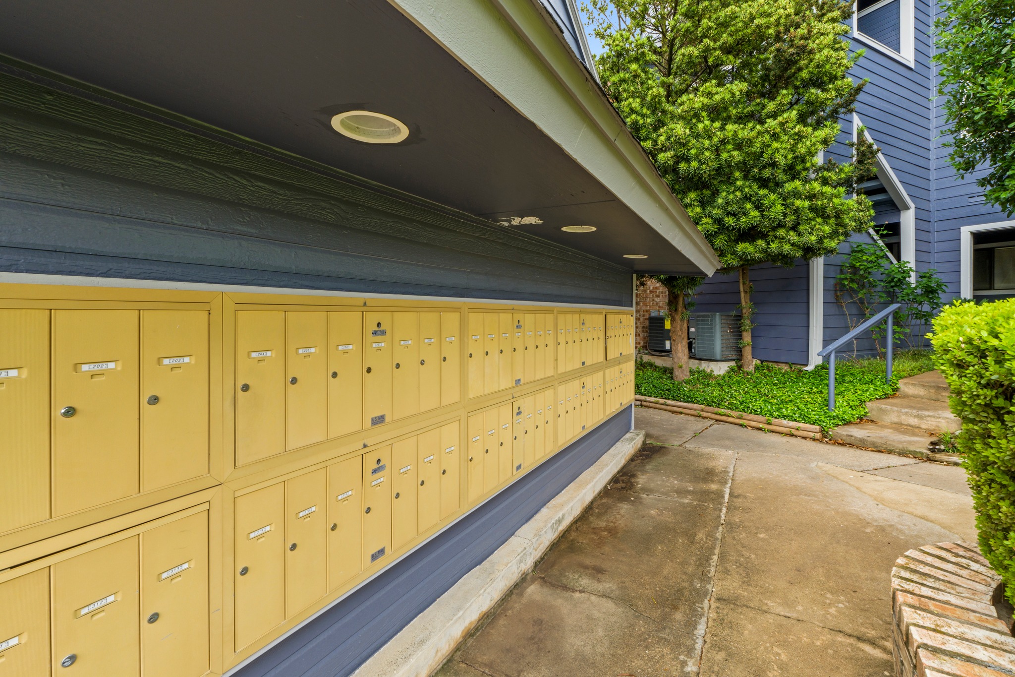 main property photo 19