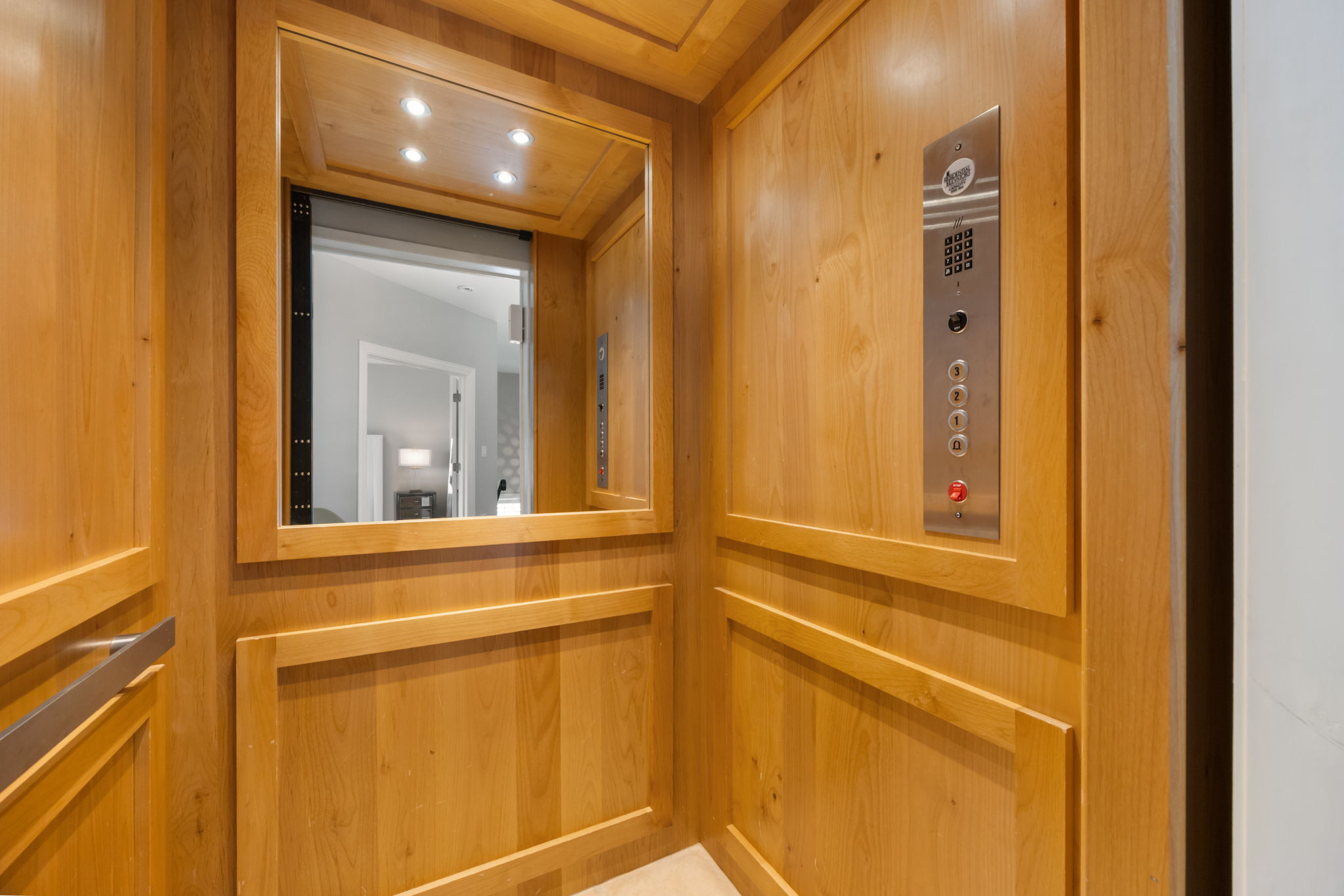 main property photo 19