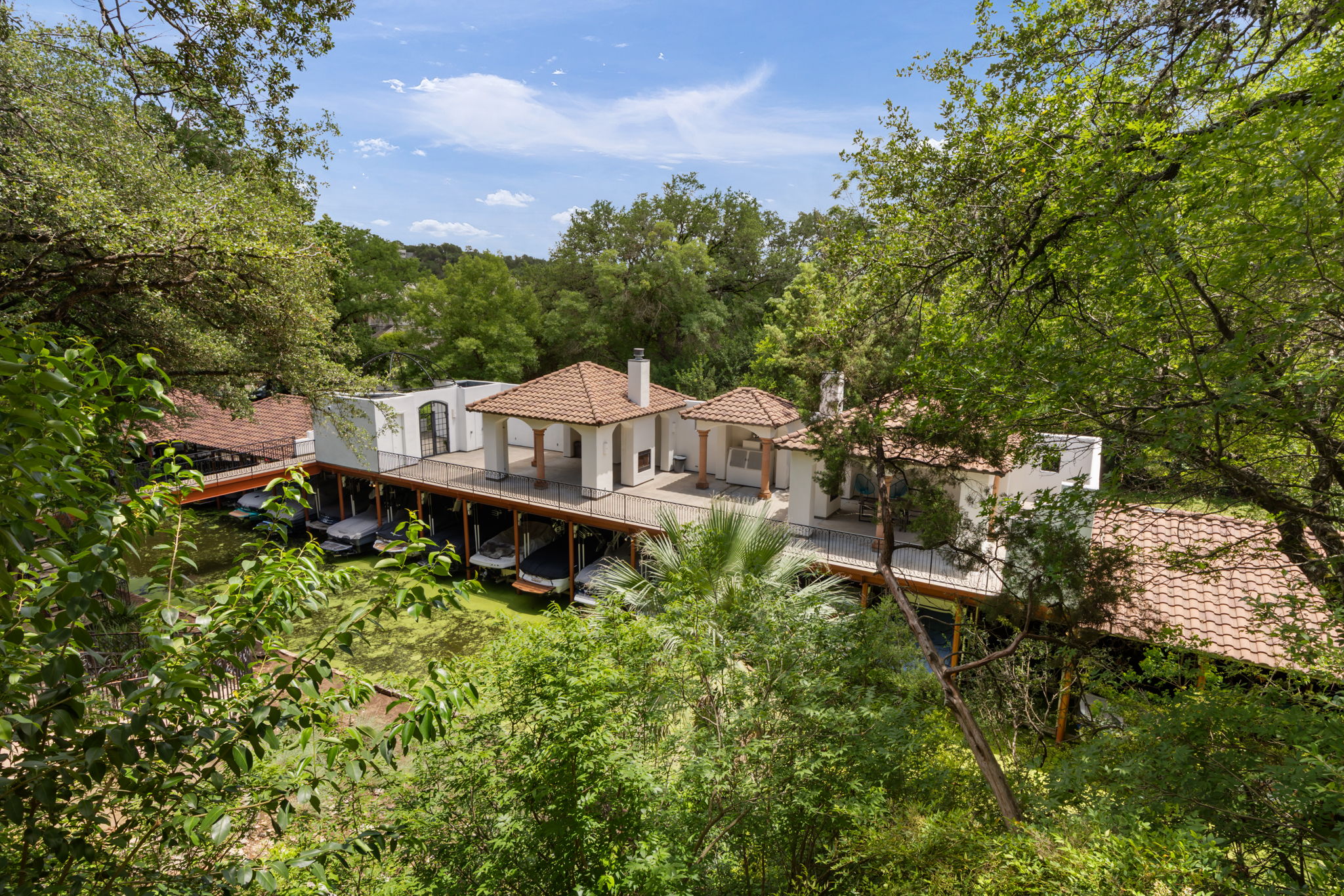 main property photo 29