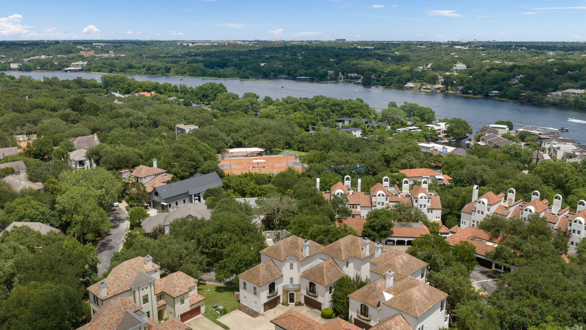 main property photo 34