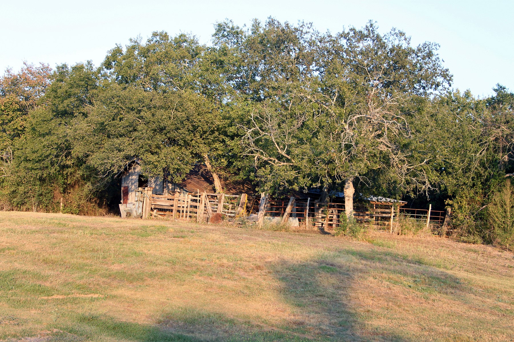 main property photo 16