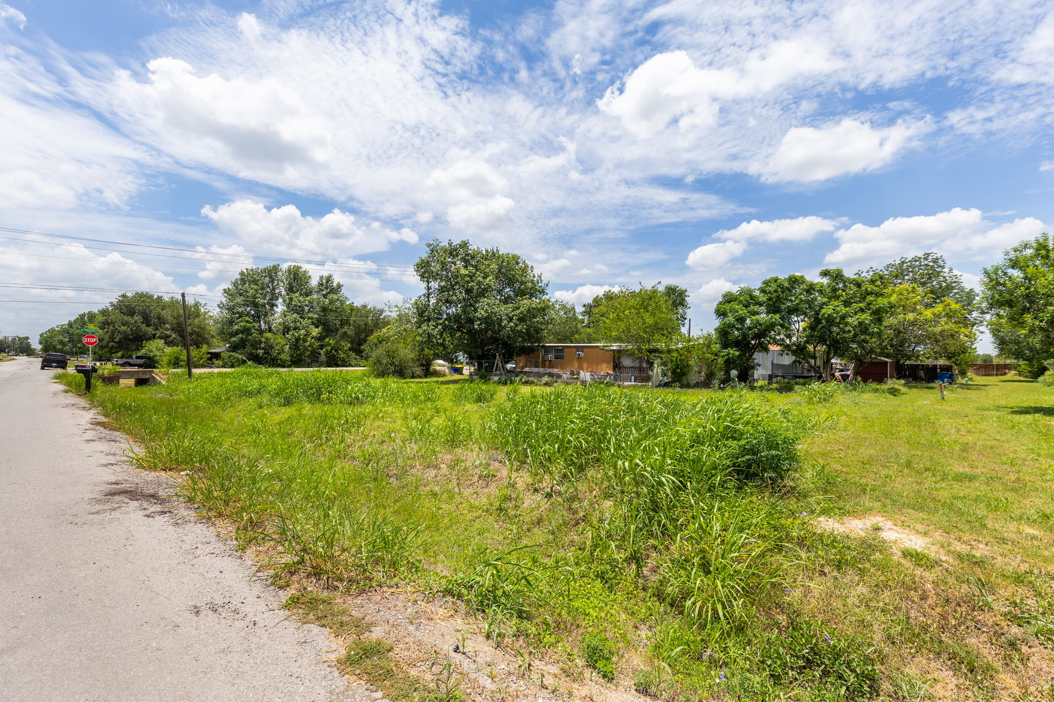main property photo 24