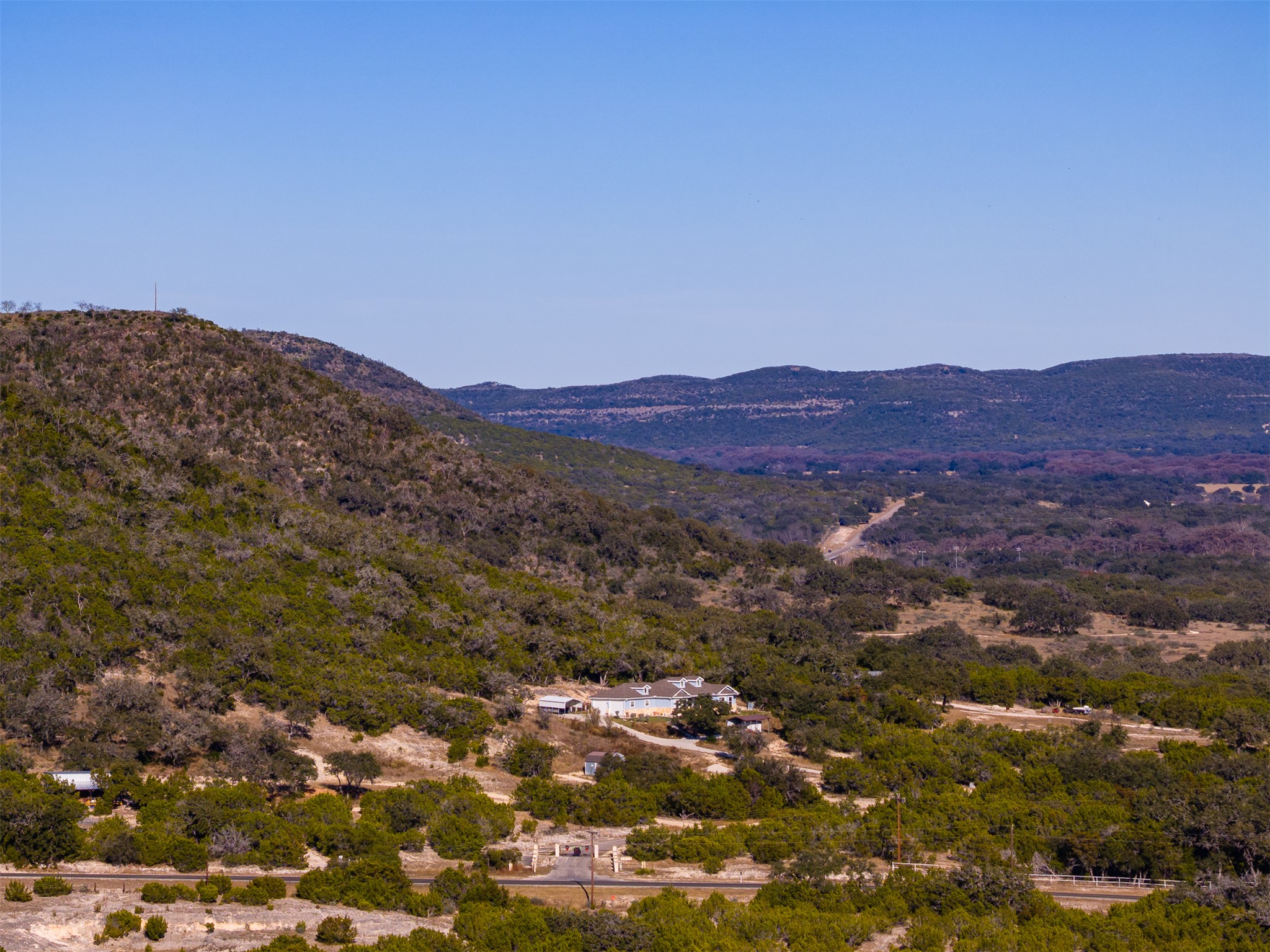 main property photo 8
