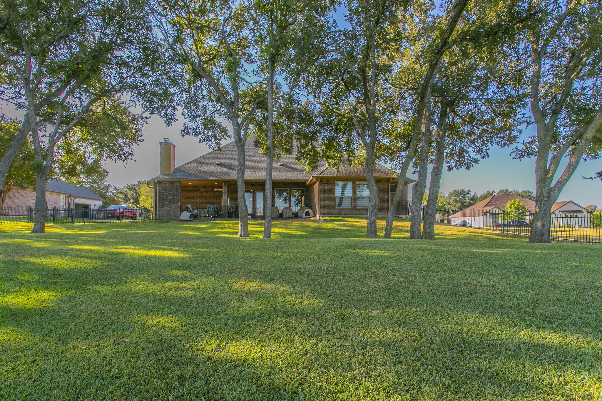 main property photo 31
