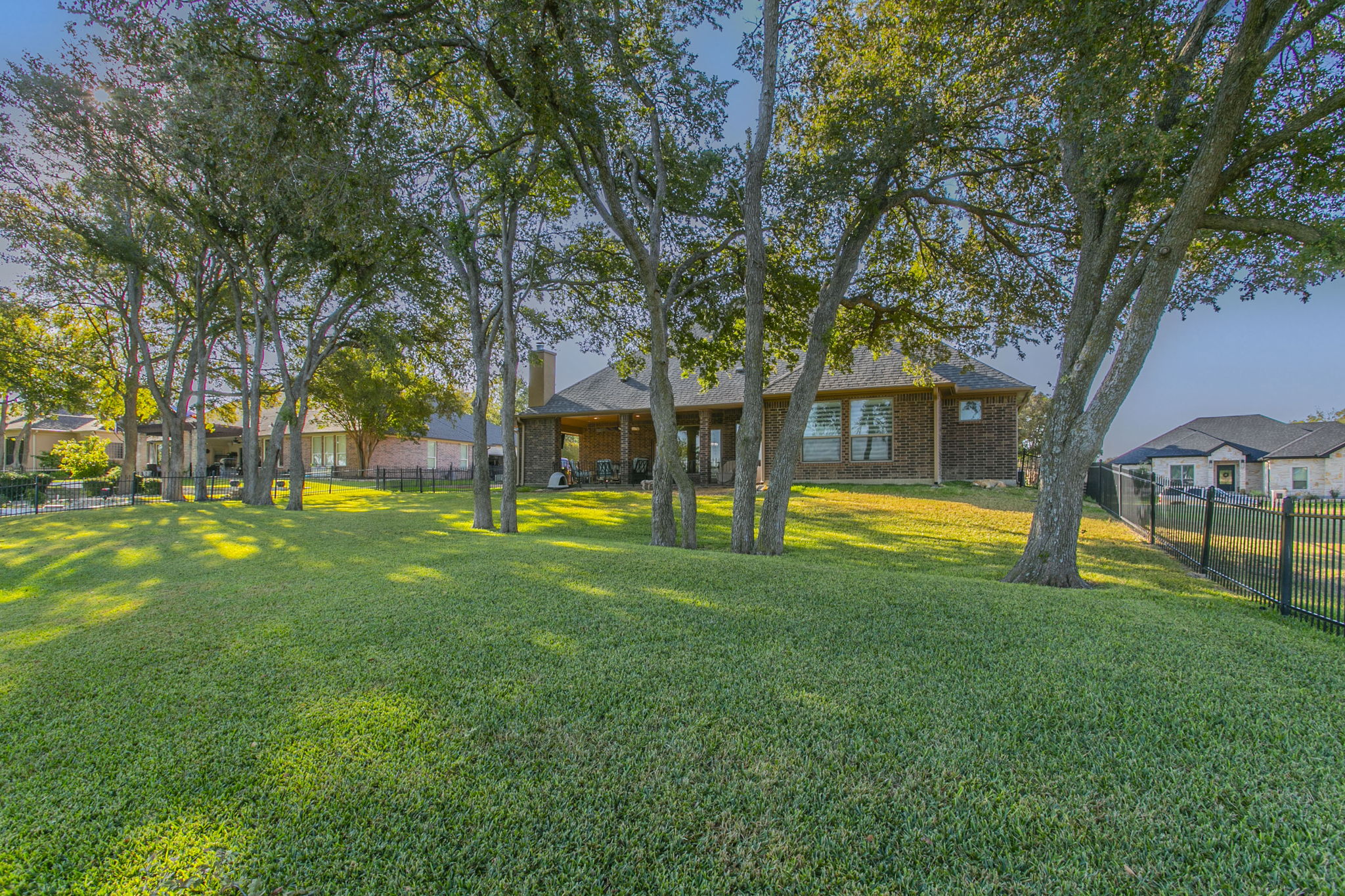 main property photo 33