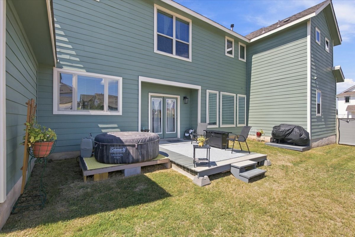 main property photo 31
