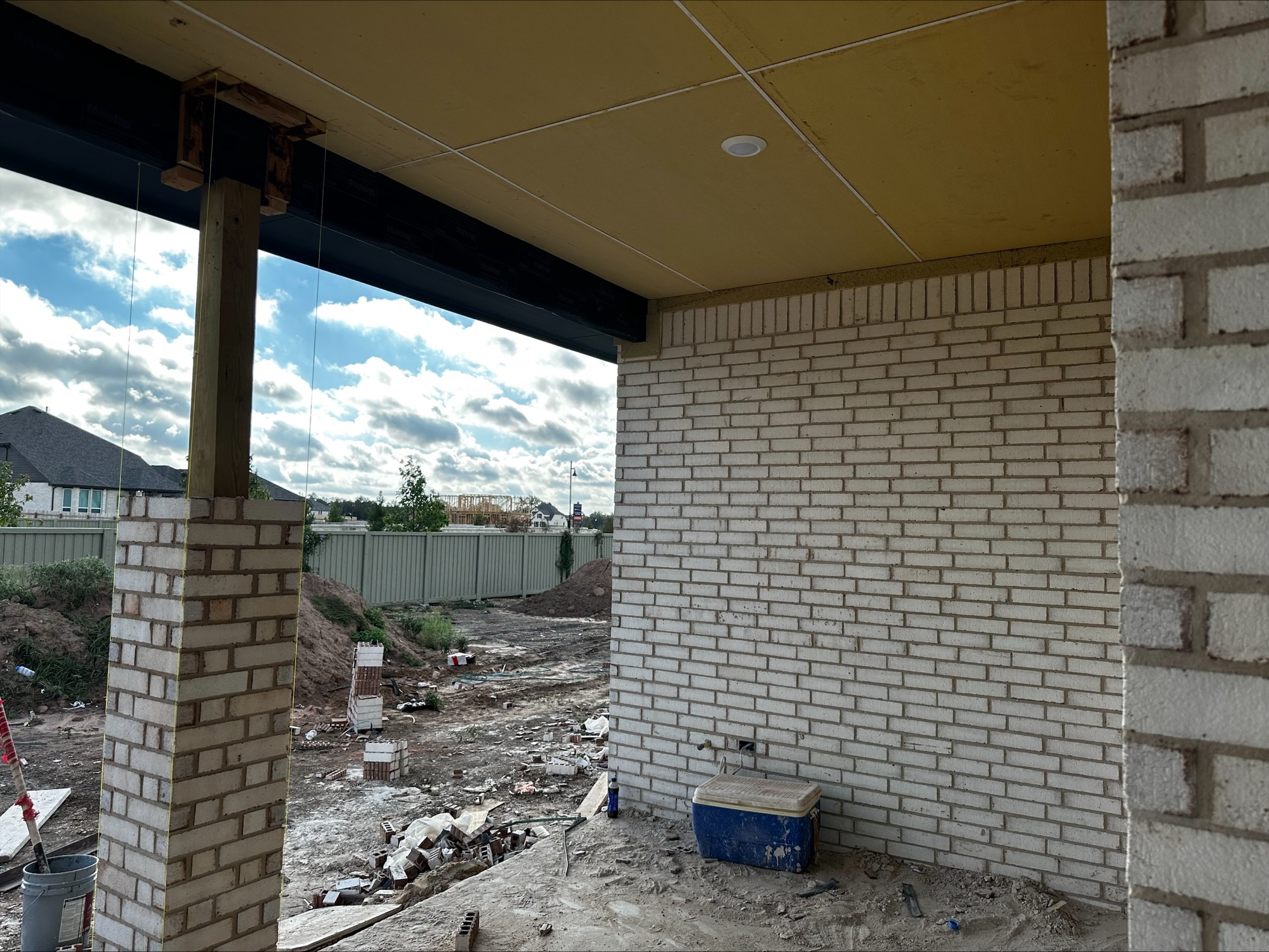 main property photo 39