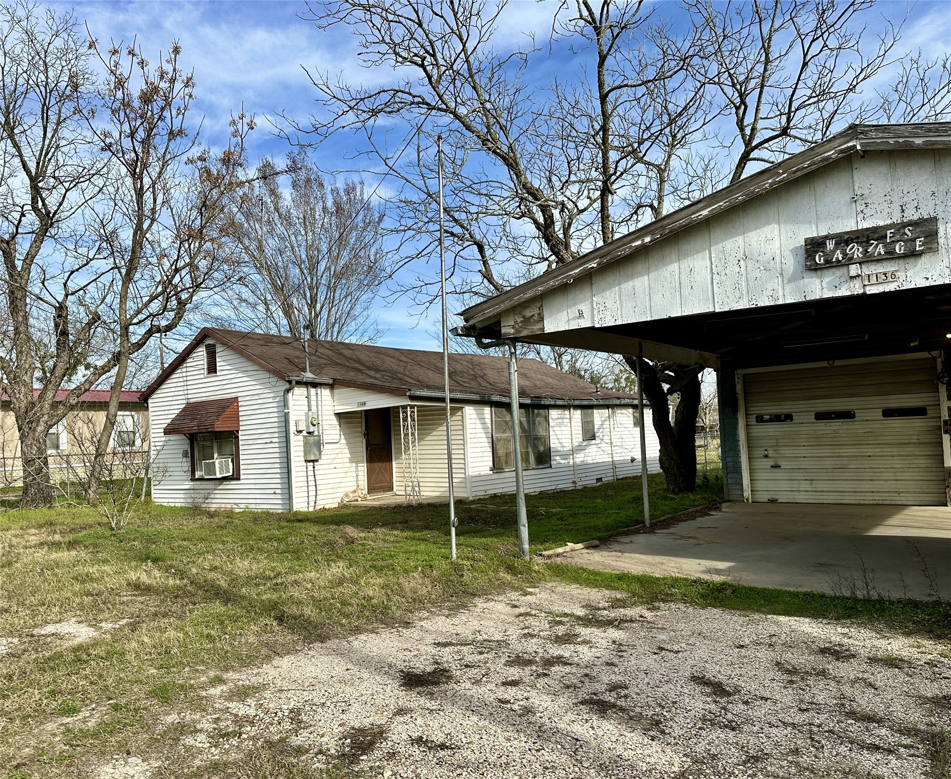 main property photo 18