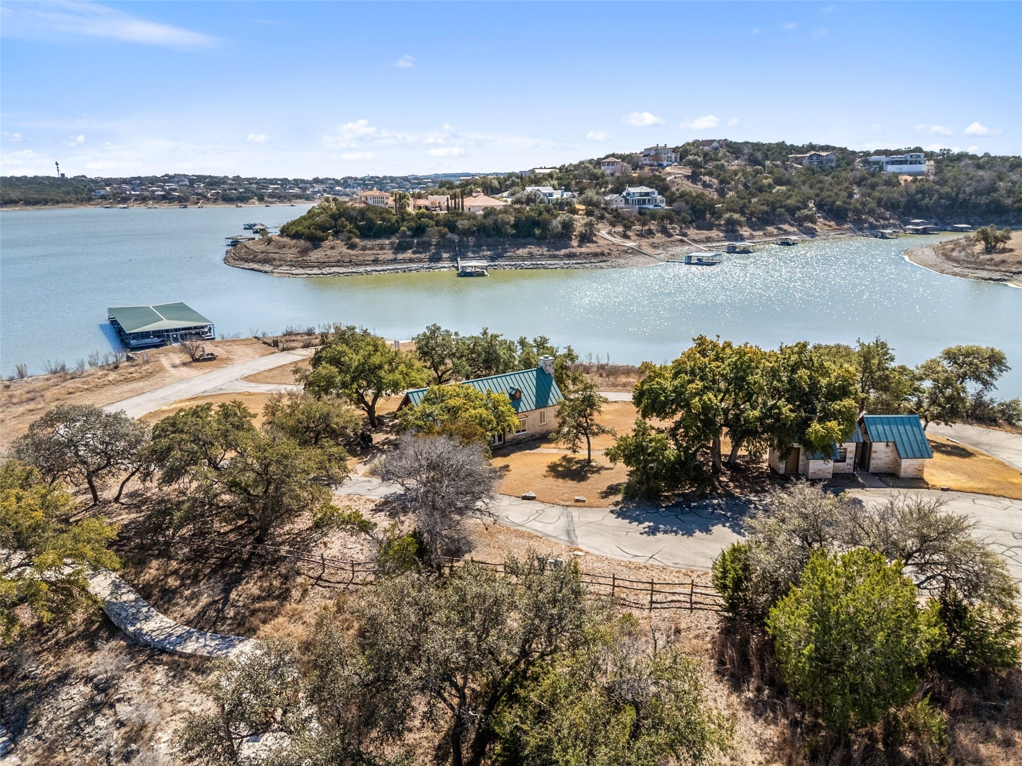 main property photo 35
