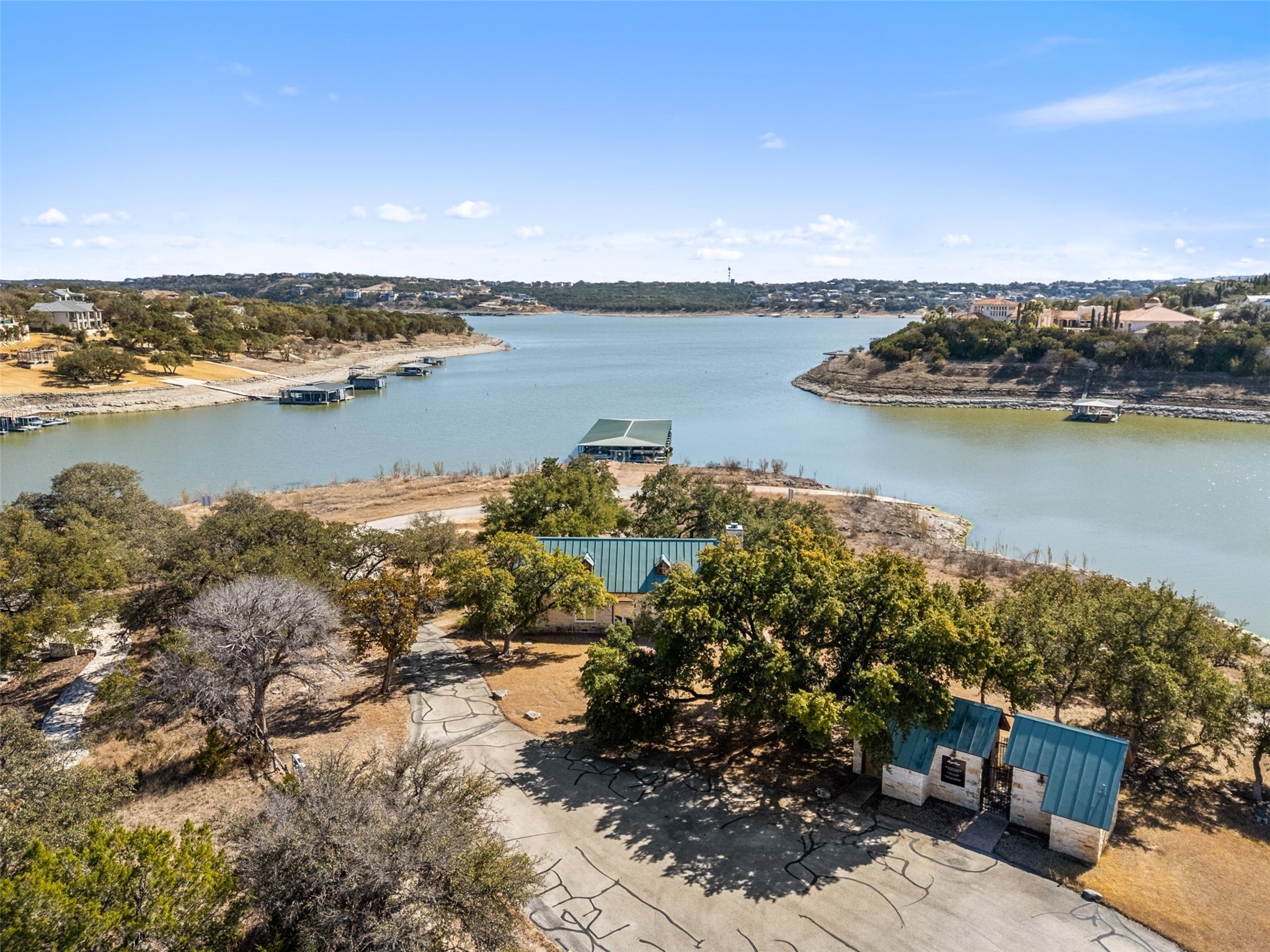 main property photo 36