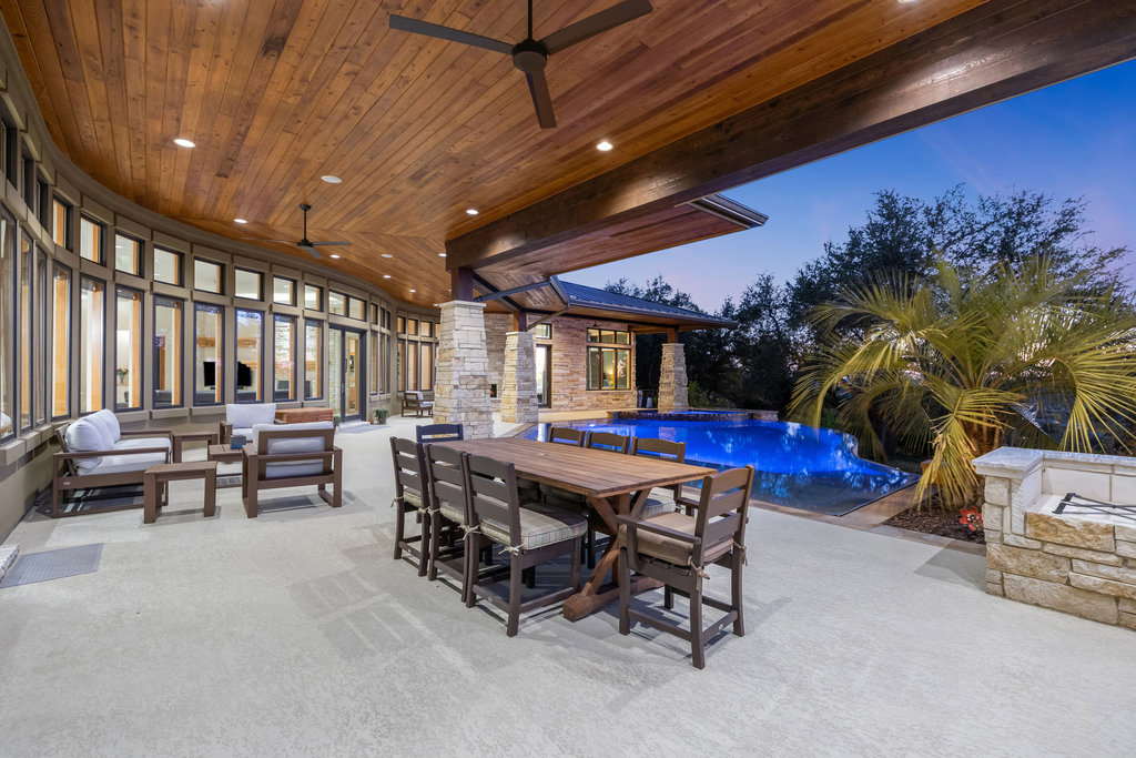main property photo 16
