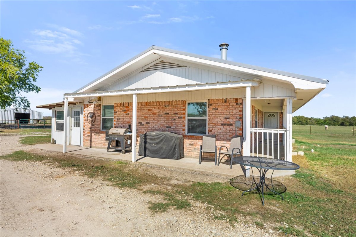 main property photo 38
