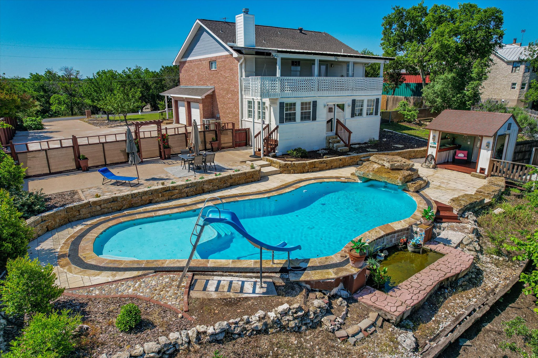 main property photo 27