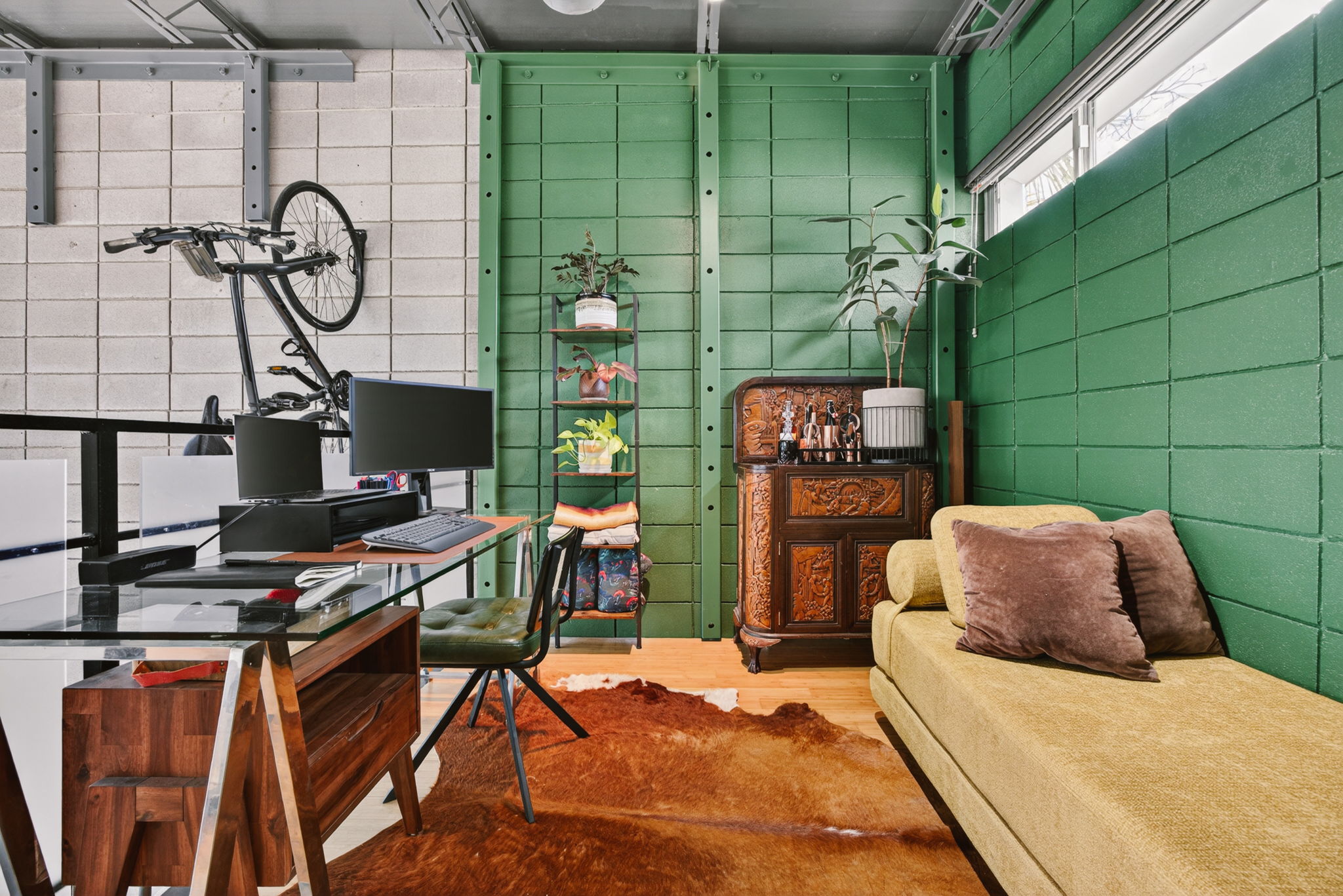 main property photo 13