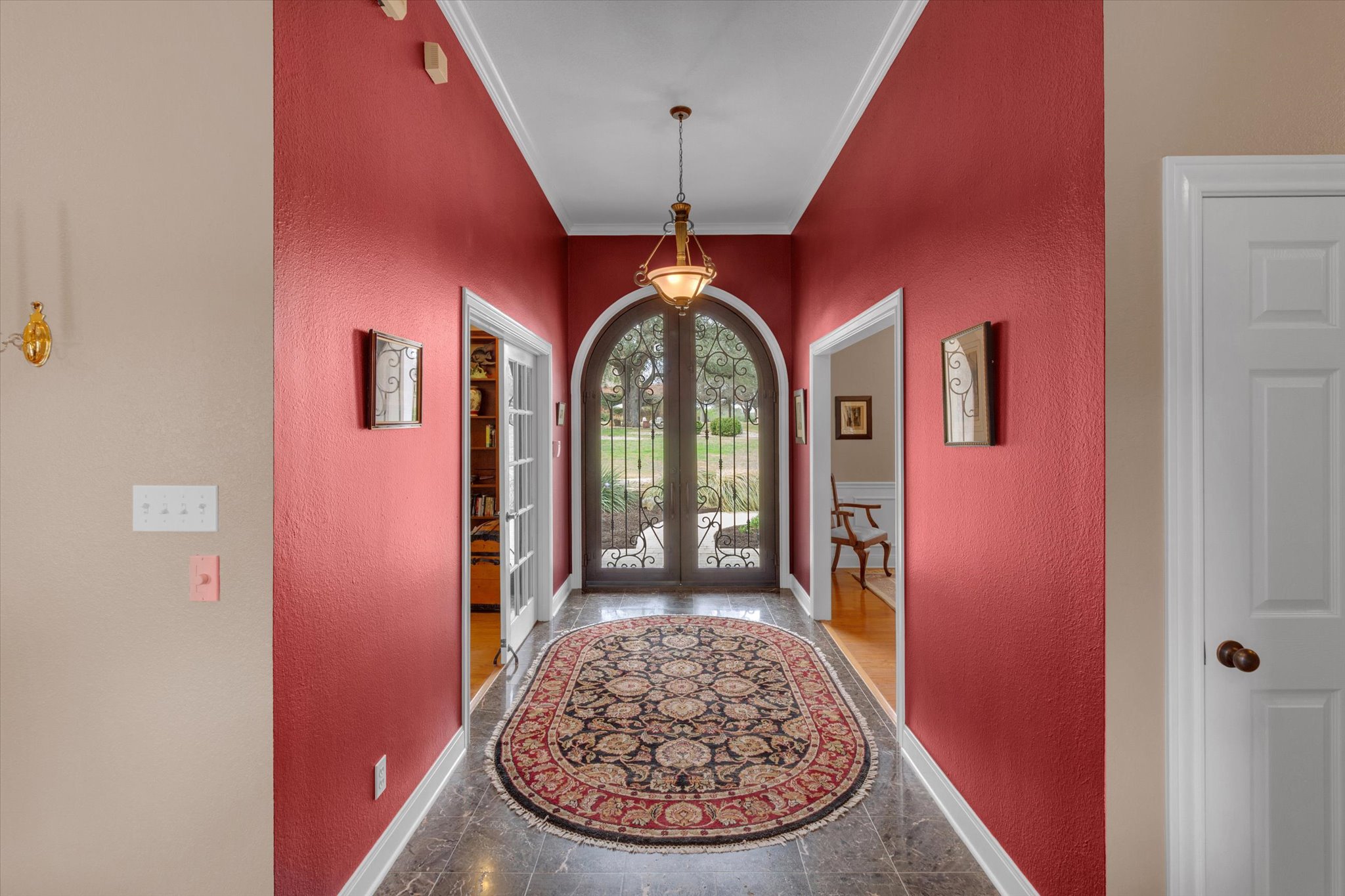 main property photo 4