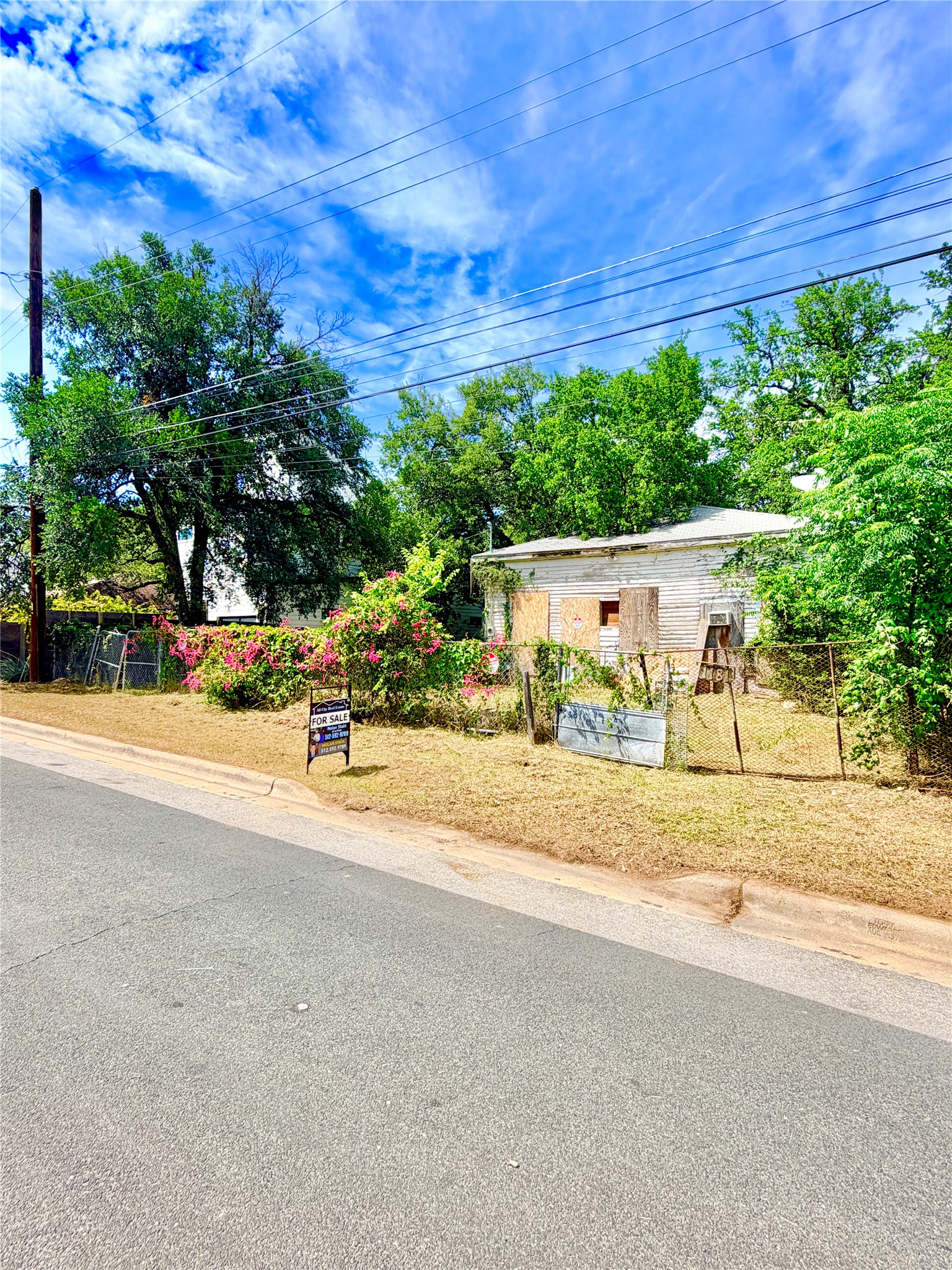 main property photo 12
