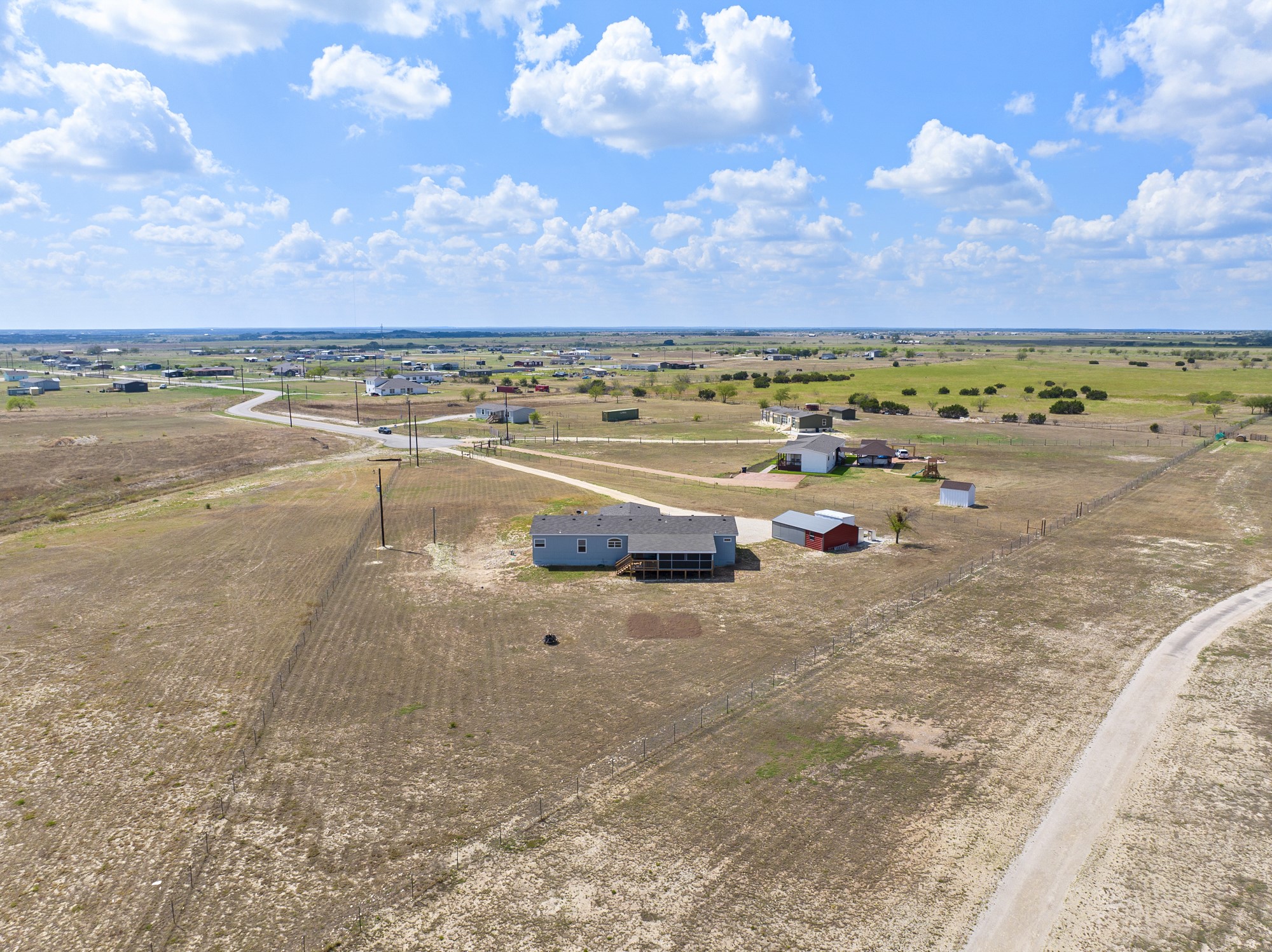 main property photo 38