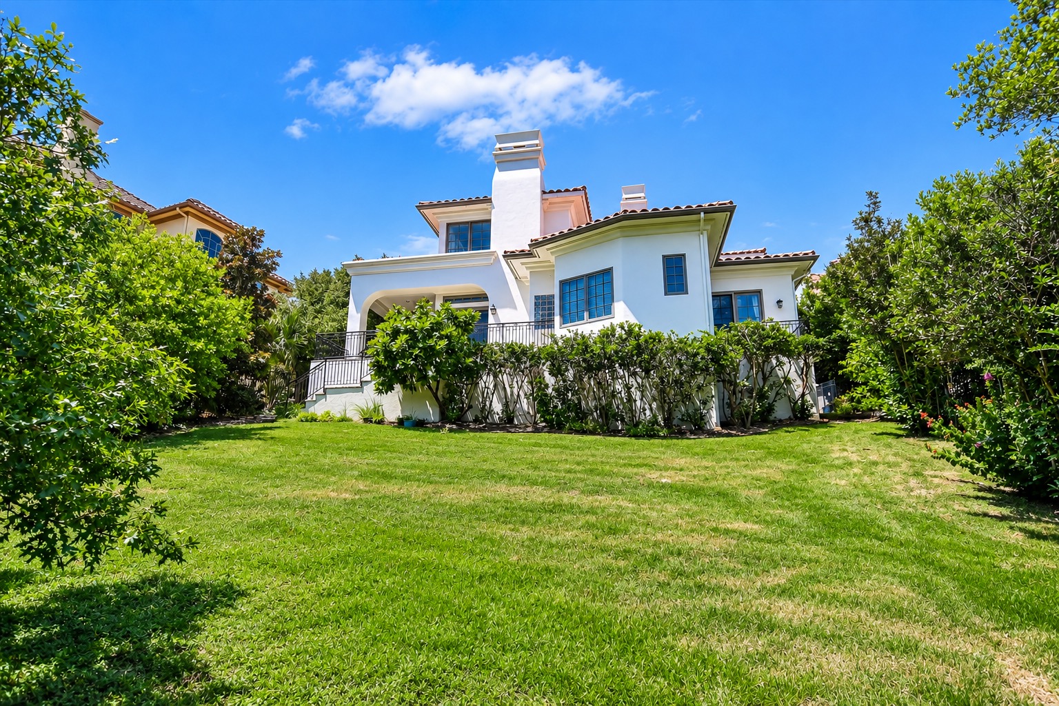 main property photo 29