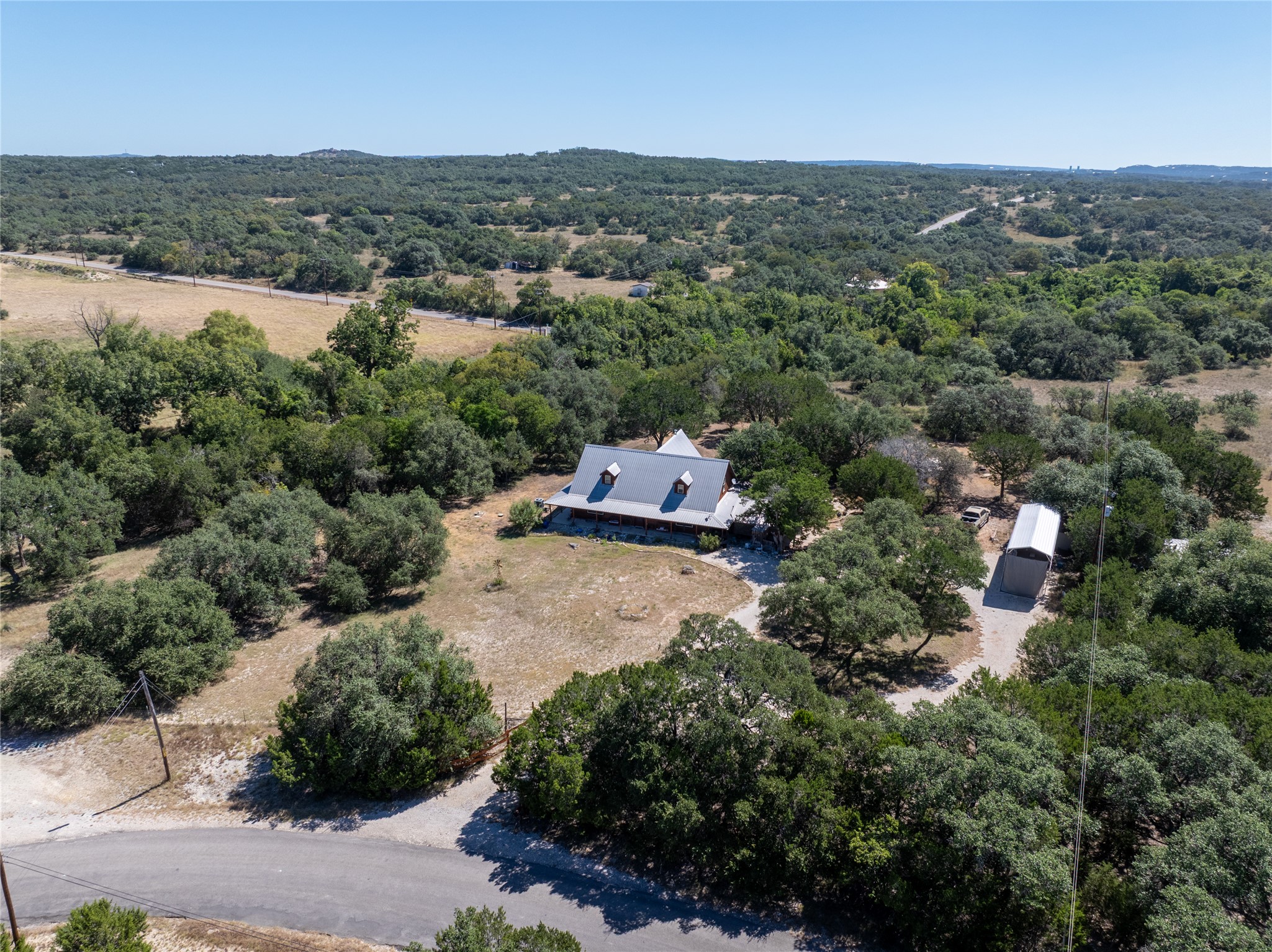 main property photo 35