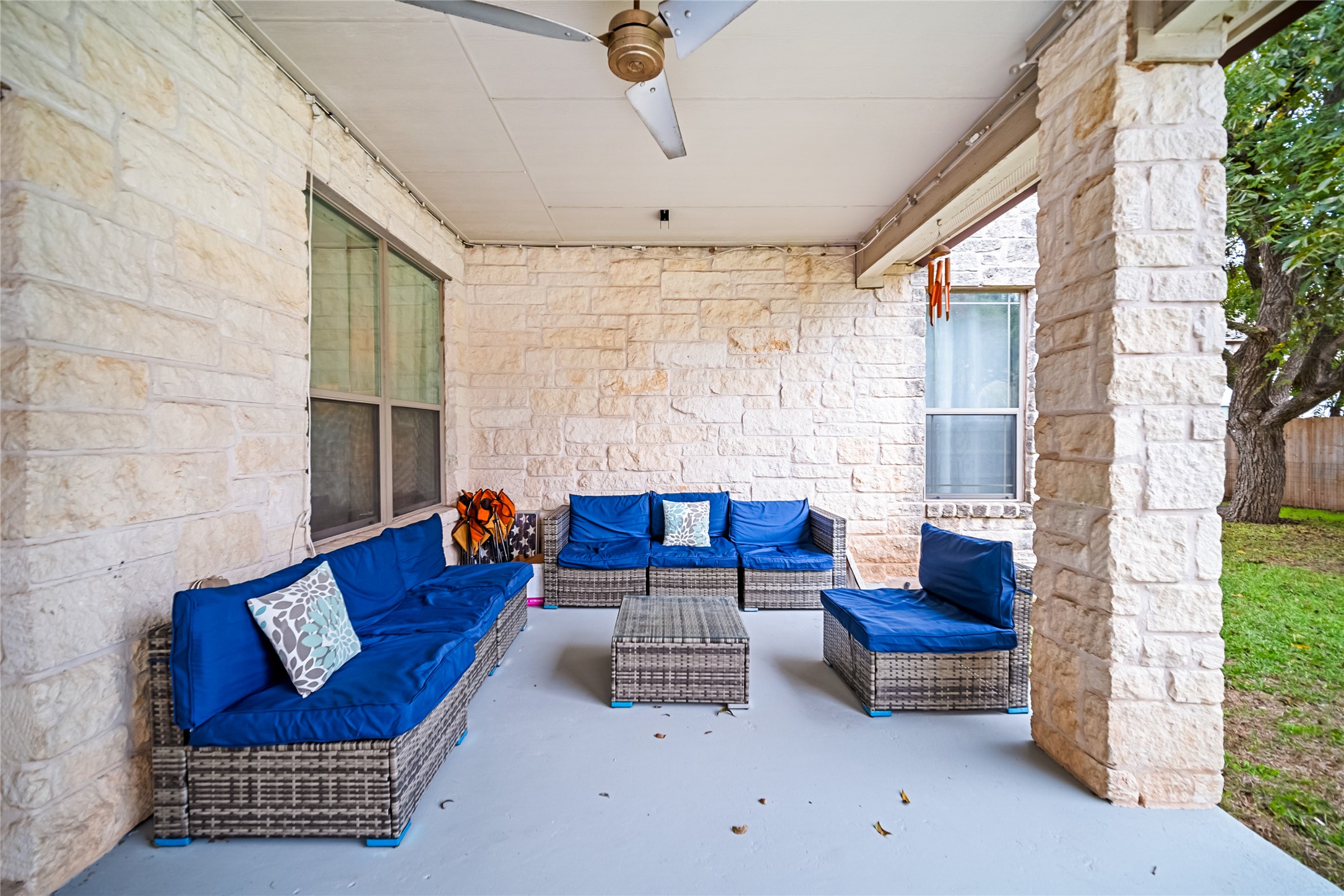 main property photo 20