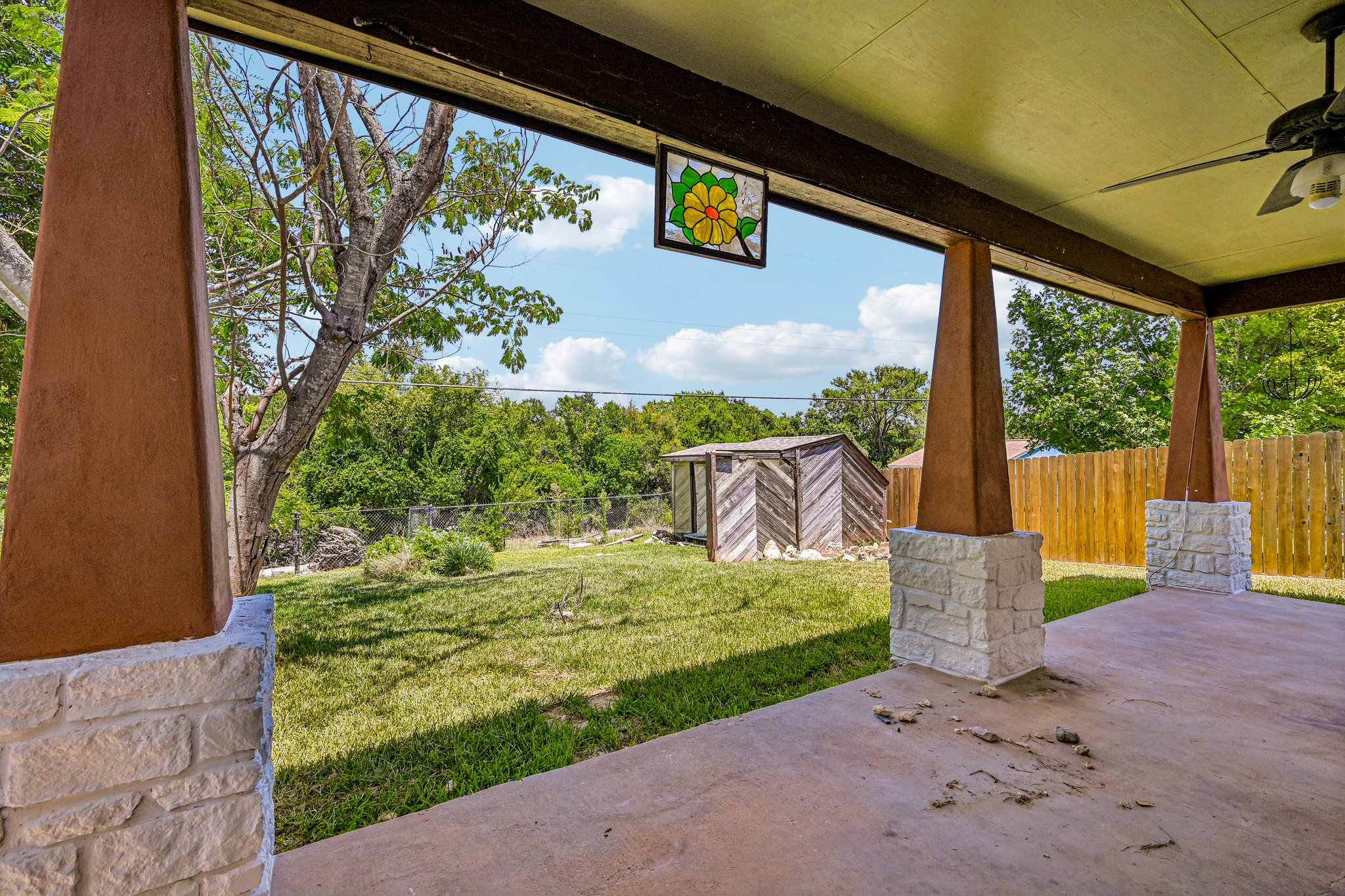 main property photo 31