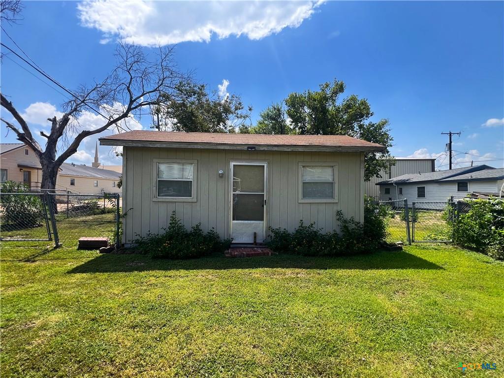 main property photo 26