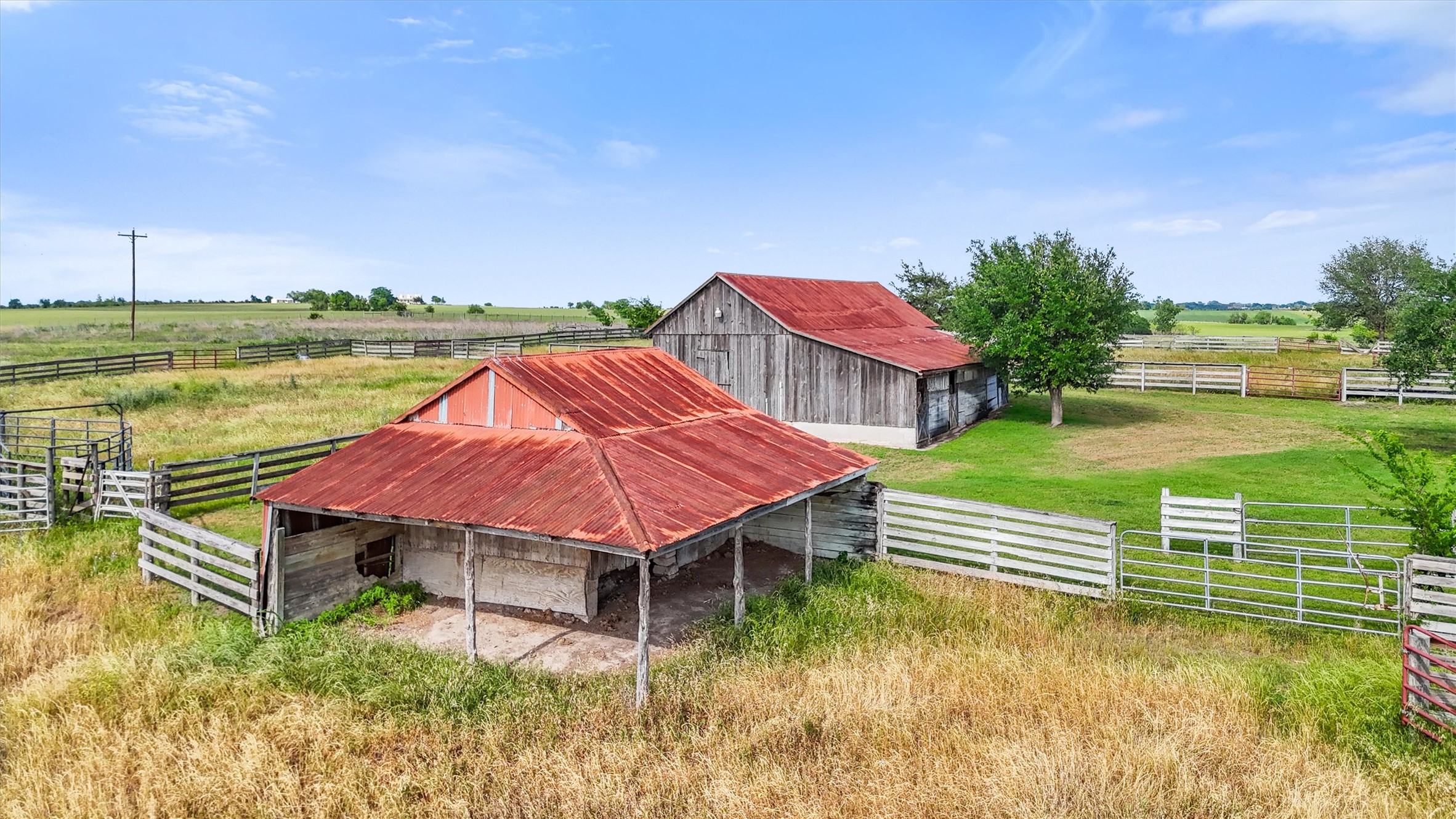 main property photo 25