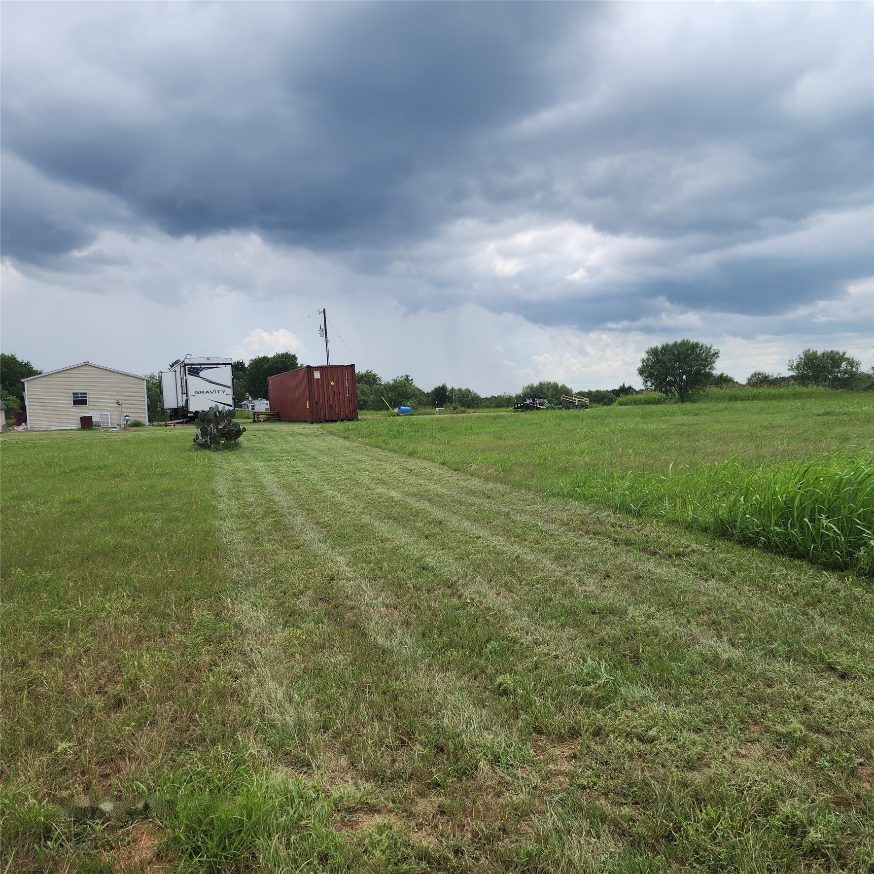 main property photo 10
